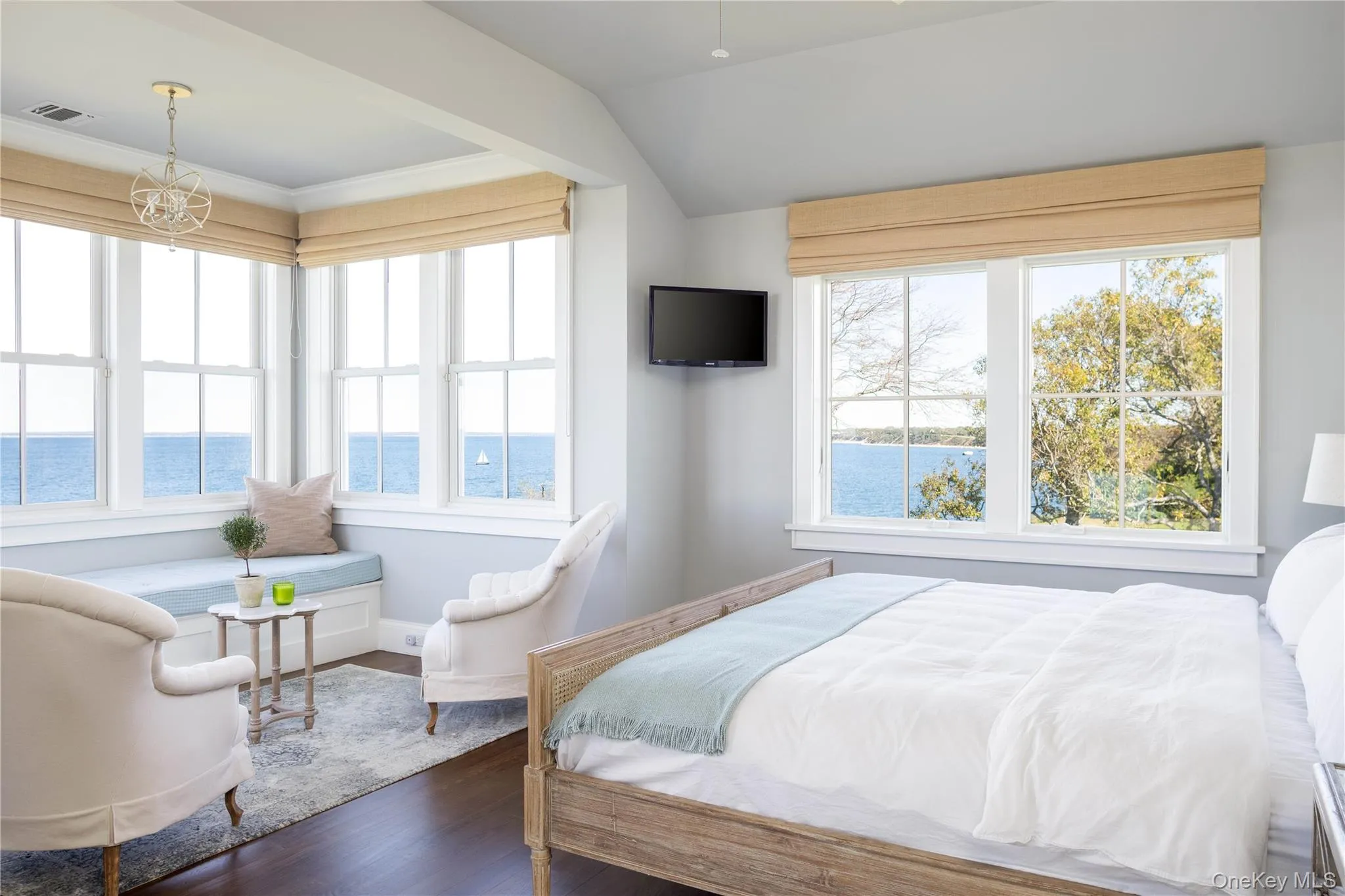 1000 Sound Drive, Southold, NY, 5 Bedrooms Bedrooms, 10 Rooms Rooms,4 BathroomsBathrooms,Residential,For Rent,Sound,0,1059750 1000 Sound Drive, Southold, NY, 5 Bedrooms Bedrooms, 10 Rooms Rooms,4 BathroomsBathrooms,Residential,For Rent,Sound,0,1059750