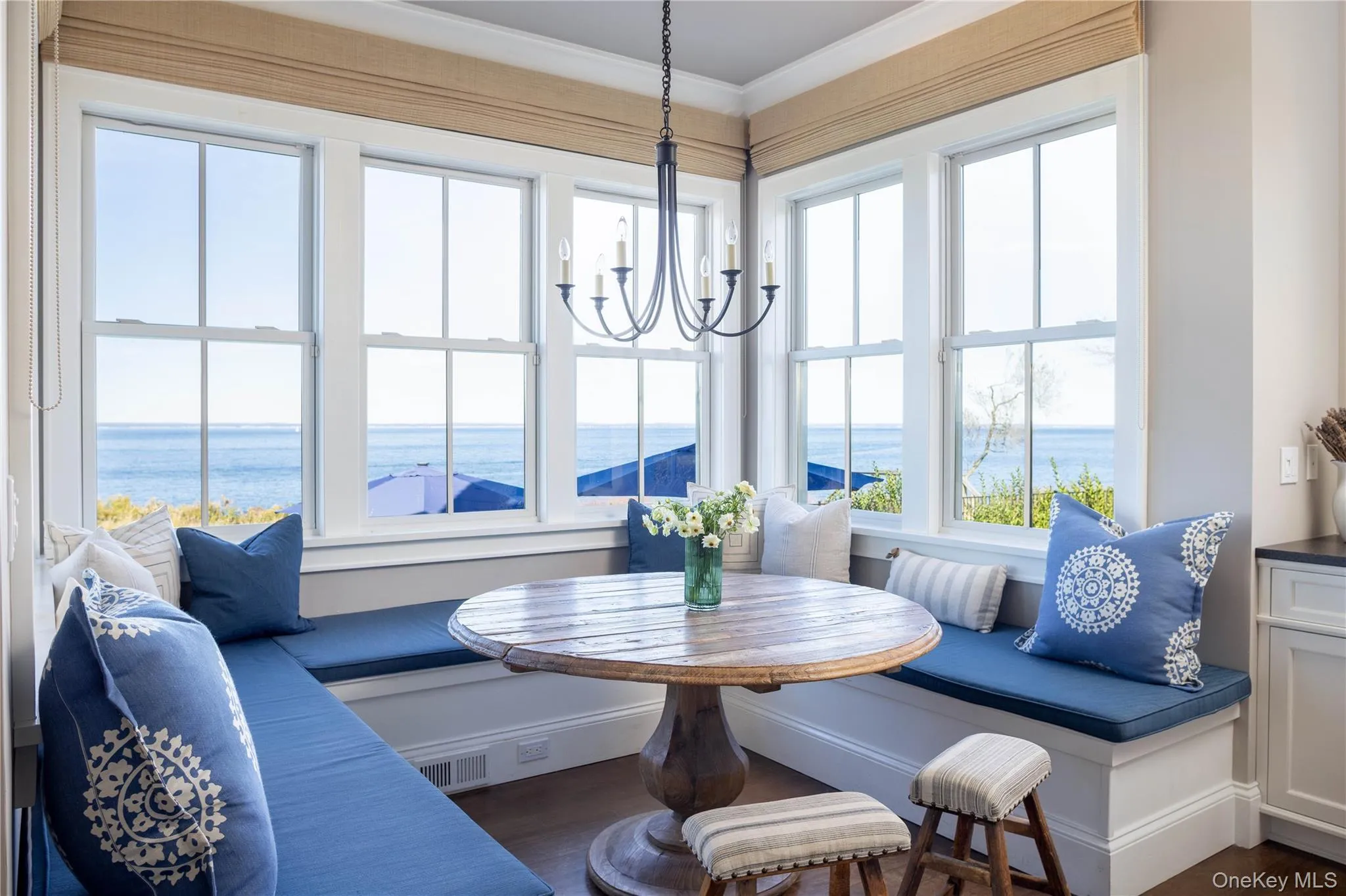 1000 Sound Drive, Southold, NY, 5 Bedrooms Bedrooms, 10 Rooms Rooms,4 BathroomsBathrooms,Residential,For Rent,Sound,0,1059750 1000 Sound Drive, Southold, NY, 5 Bedrooms Bedrooms, 10 Rooms Rooms,4 BathroomsBathrooms,Residential,For Rent,Sound,0,1059750