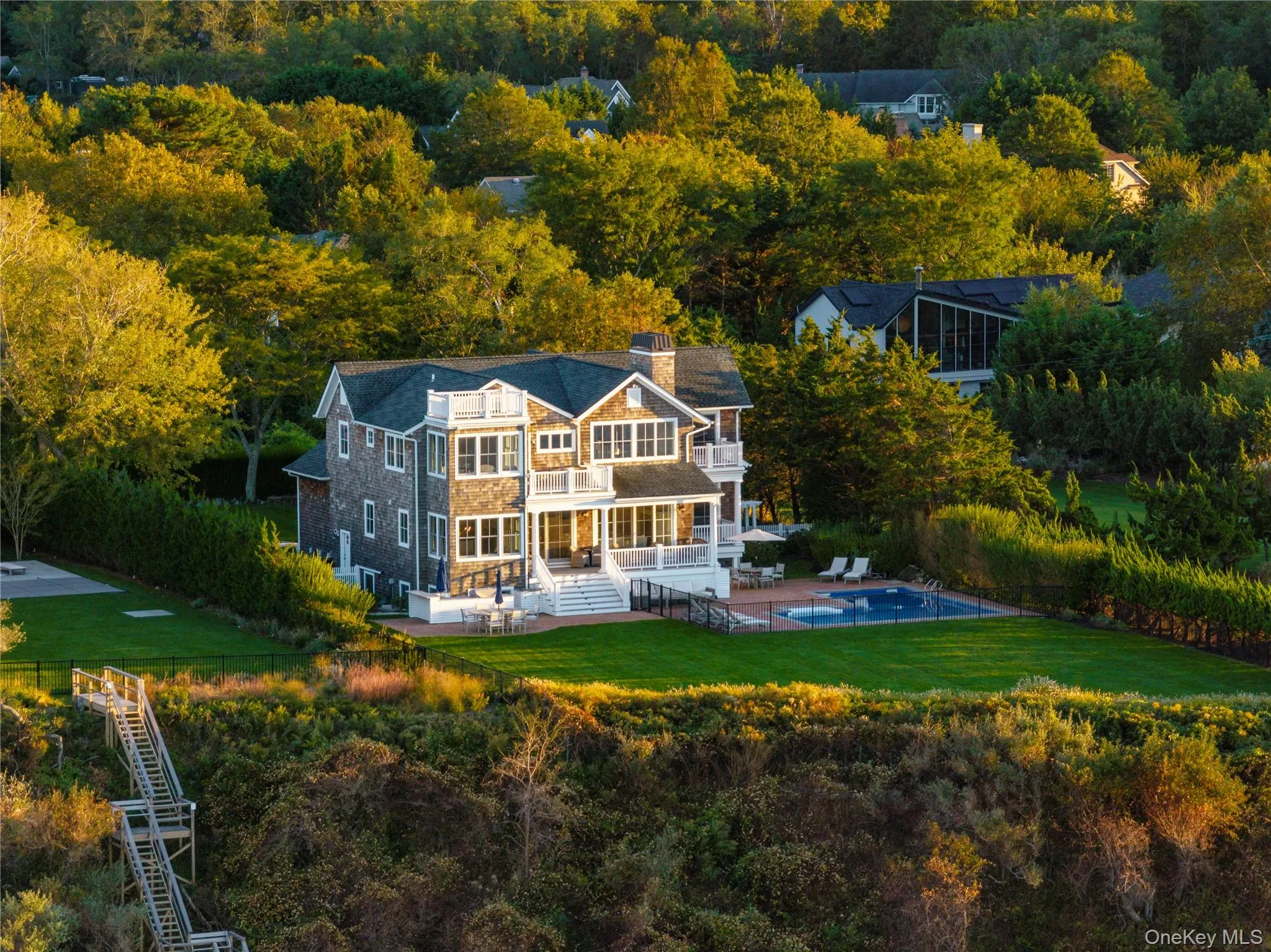 1000 Sound Drive, Southold, NY, 5 Bedrooms Bedrooms, 10 Rooms Rooms,4 BathroomsBathrooms,Residential,For Rent,Sound,0,1059750 1000 Sound Drive, Southold, NY, 5 Bedrooms Bedrooms, 10 Rooms Rooms,4 BathroomsBathrooms,Residential,For Rent,Sound,0,1059750