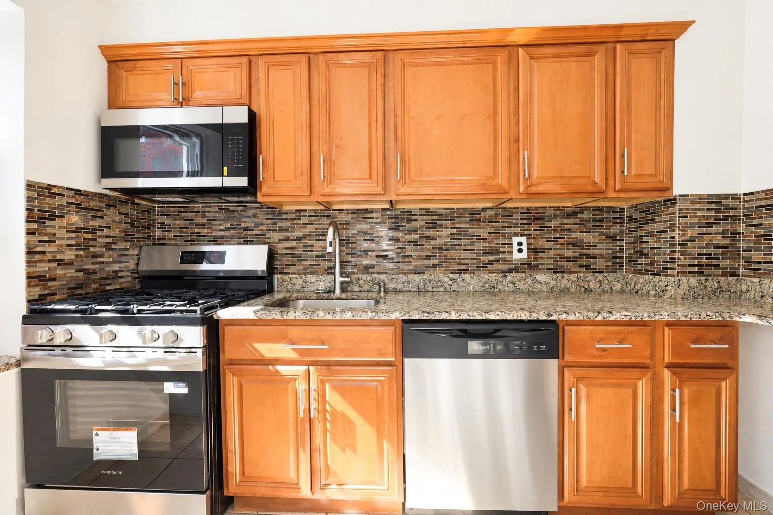 585 Mc Lean Avenue, Yonkers, NY, 1 Bedroom Bedrooms, 5 Room Rooms,1 BathroomBathrooms,Residential Lease,For Rent,Mc Lean,0,1059753 585 Mc Lean Avenue, Yonkers, NY, 1 Bedroom Bedrooms, 5 Room Rooms,1 BathroomBathrooms,Residential Lease,For Rent,Mc Lean,0,1059753