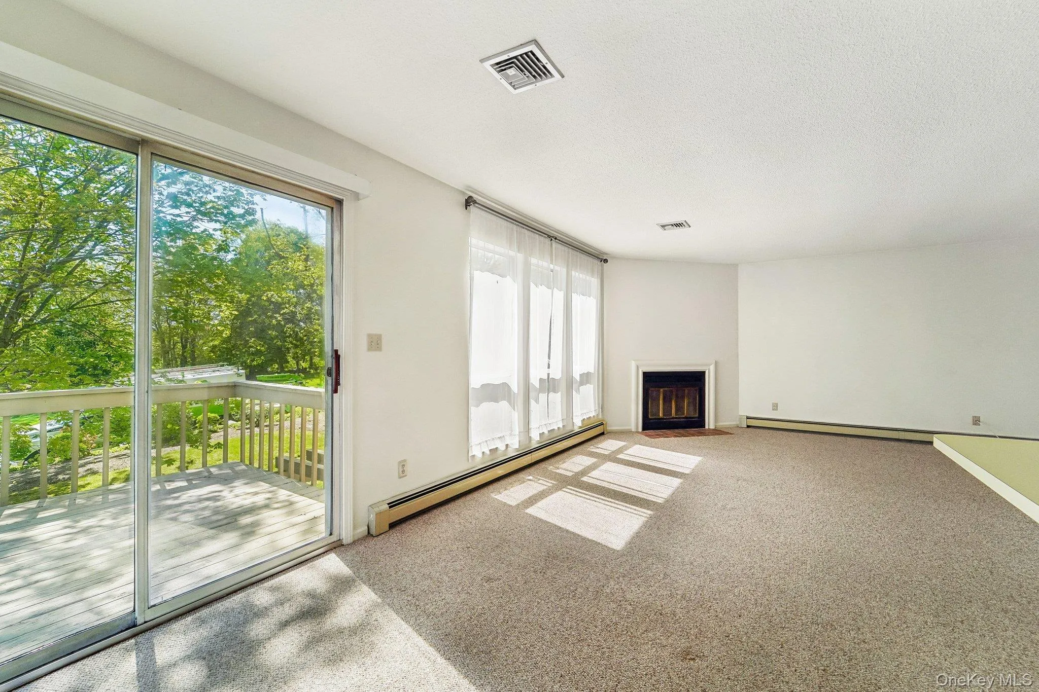 18 BROOKE HOLLOW Lane, Peekskill, NY, 1 Bedroom Bedrooms, 5 Rooms Rooms,2 BathroomsBathrooms,Residential,For Rent,BROOKE HOLLOW,0,1059760 18 BROOKE HOLLOW Lane, Peekskill, NY, 1 Bedroom Bedrooms, 5 Rooms Rooms,2 BathroomsBathrooms,Residential,For Rent,BROOKE HOLLOW,0,1059760