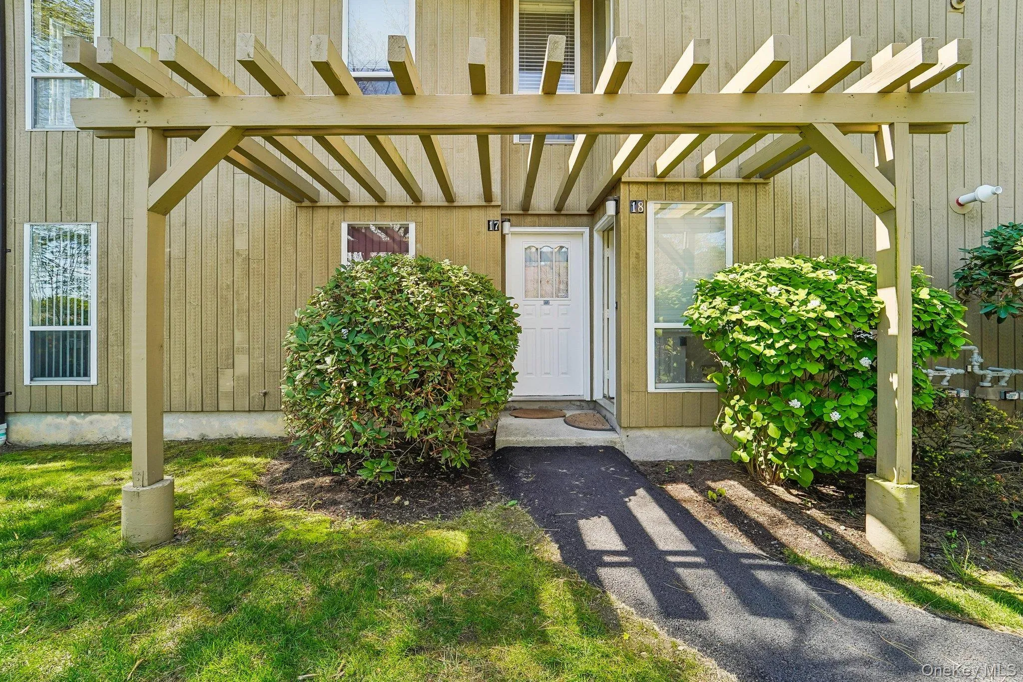 18 BROOKE HOLLOW Lane, Peekskill, NY, 1 Bedroom Bedrooms, 5 Rooms Rooms,2 BathroomsBathrooms,Residential,For Rent,BROOKE HOLLOW,0,1059760 18 BROOKE HOLLOW Lane, Peekskill, NY, 1 Bedroom Bedrooms, 5 Rooms Rooms,2 BathroomsBathrooms,Residential,For Rent,BROOKE HOLLOW,0,1059760