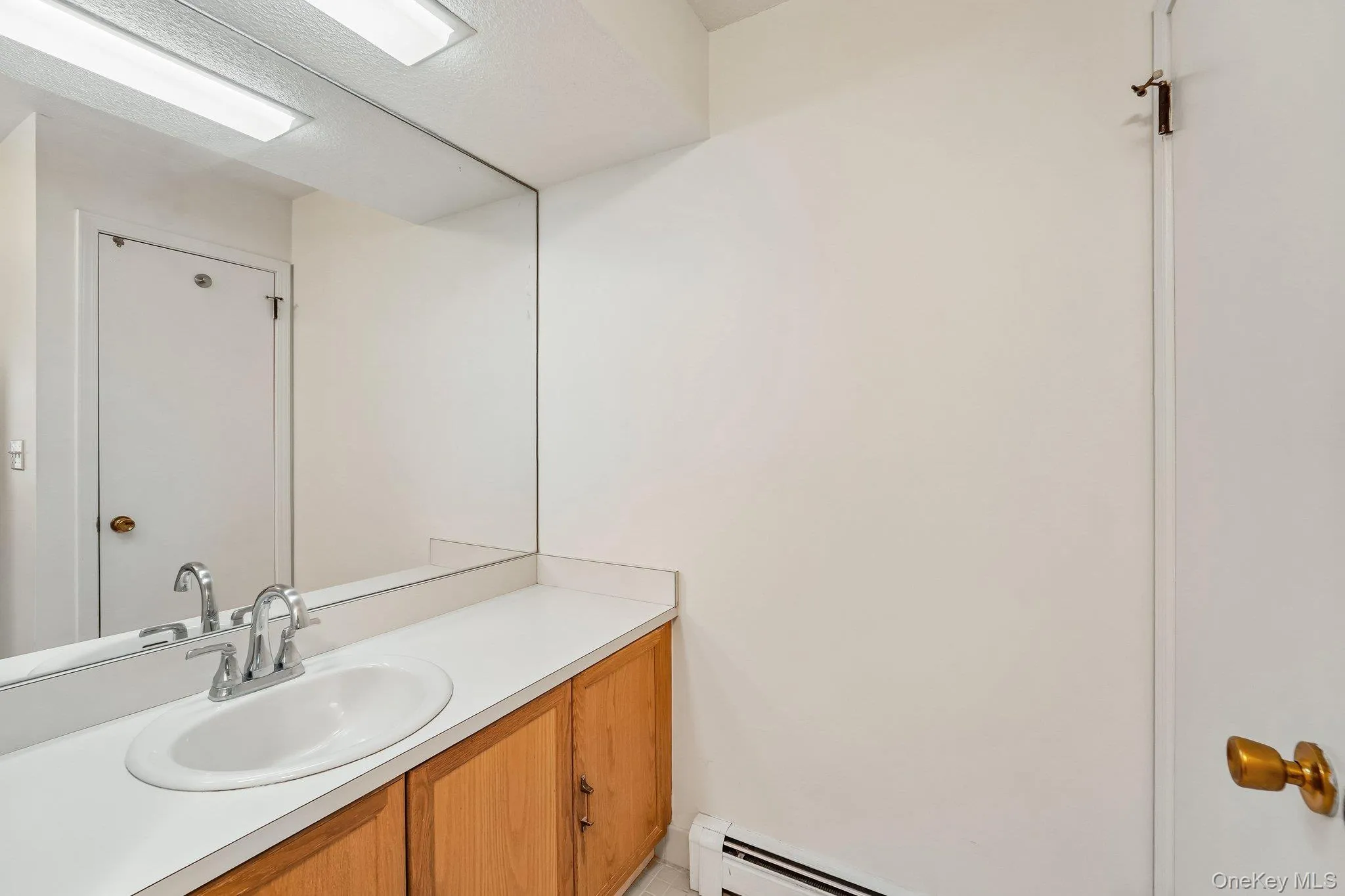 18 BROOKE HOLLOW Lane, Peekskill, NY, 1 Bedroom Bedrooms, 5 Rooms Rooms,2 BathroomsBathrooms,Residential,For Rent,BROOKE HOLLOW,0,1059760 18 BROOKE HOLLOW Lane, Peekskill, NY, 1 Bedroom Bedrooms, 5 Rooms Rooms,2 BathroomsBathrooms,Residential,For Rent,BROOKE HOLLOW,0,1059760