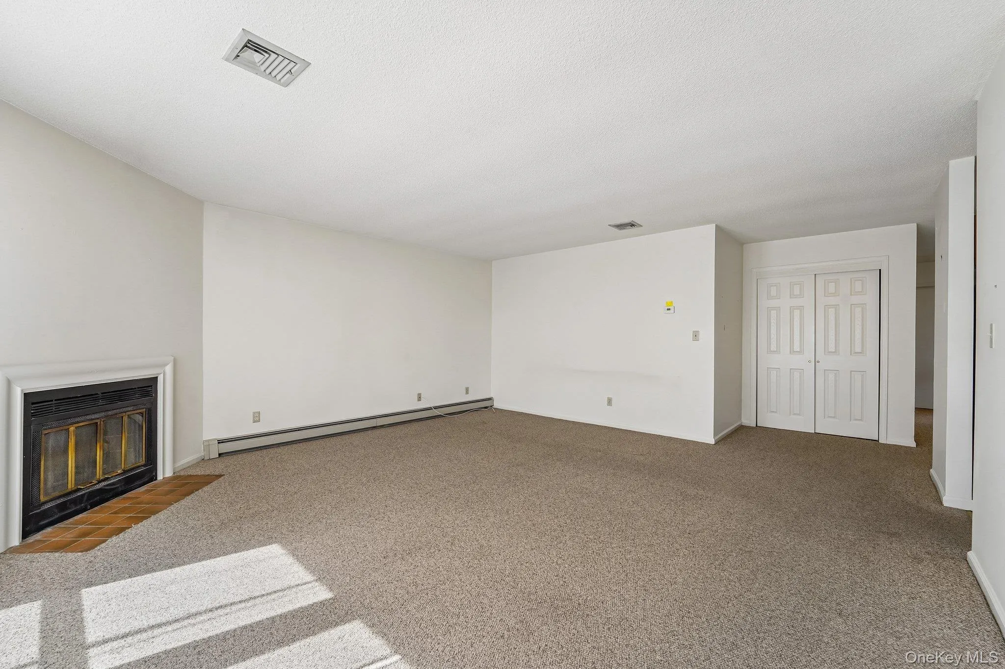 18 BROOKE HOLLOW Lane, Peekskill, NY, 1 Bedroom Bedrooms, 5 Rooms Rooms,2 BathroomsBathrooms,Residential,For Rent,BROOKE HOLLOW,0,1059760 18 BROOKE HOLLOW Lane, Peekskill, NY, 1 Bedroom Bedrooms, 5 Rooms Rooms,2 BathroomsBathrooms,Residential,For Rent,BROOKE HOLLOW,0,1059760