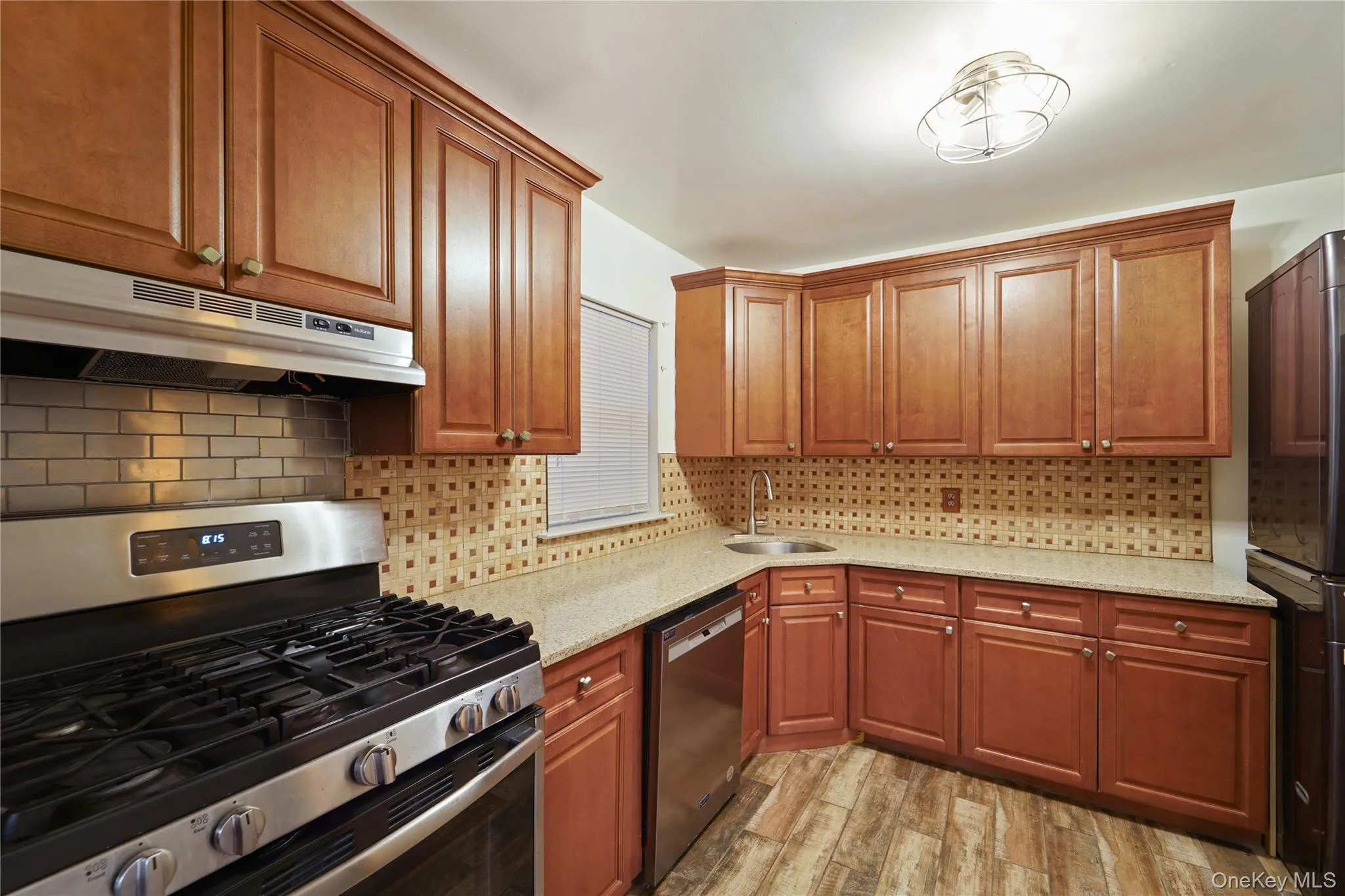 13629 222nd Street, New York, NY, 3 Bedrooms Bedrooms, 5 Rooms Rooms,1 BathroomBathrooms,Residential,For Rent,222nd,0,1059762 13629 222nd Street, New York, NY, 3 Bedrooms Bedrooms, 5 Rooms Rooms,1 BathroomBathrooms,Residential,For Rent,222nd,0,1059762