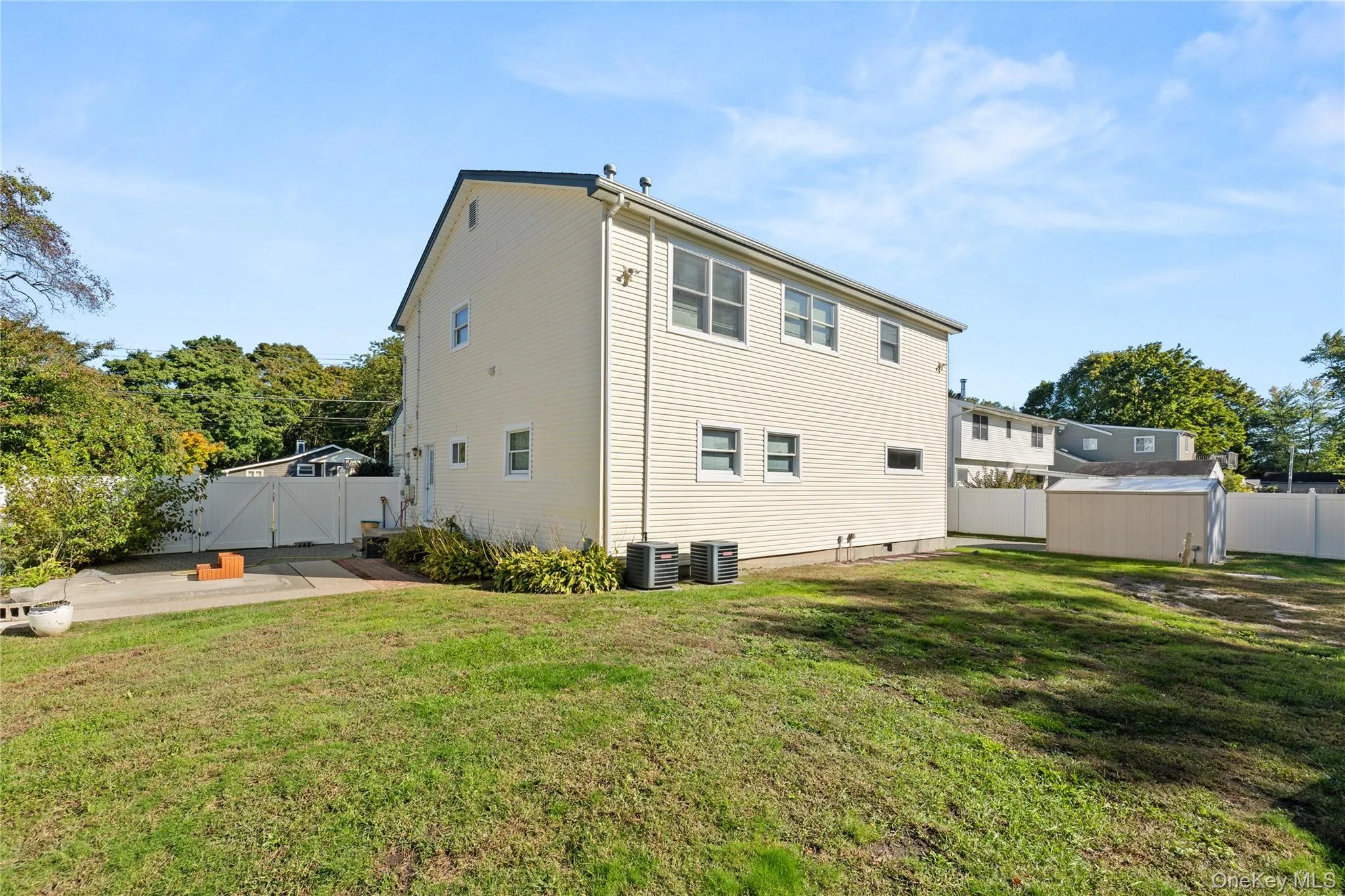 46 Garden City Street, Islip, NY, 6 Bedrooms Bedrooms, 9 Rooms Rooms,2 BathroomsBathrooms,Residential,For Rent,Garden City,0,1059764 46 Garden City Street, Islip, NY, 6 Bedrooms Bedrooms, 9 Rooms Rooms,2 BathroomsBathrooms,Residential,For Rent,Garden City,0,1059764