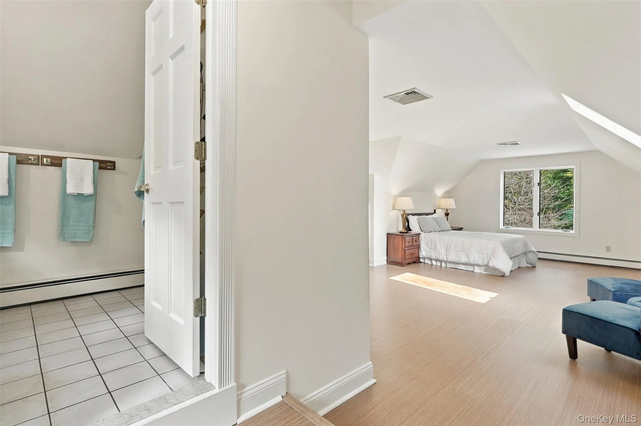 9 Buttonwood Lane, Rhinebeck, NY, 4 Bedrooms Bedrooms, 11 Rooms Rooms,3 BathroomsBathrooms,Residential,For Rent,Buttonwood,0,1059771 9 Buttonwood Lane, Rhinebeck, NY, 4 Bedrooms Bedrooms, 11 Rooms Rooms,3 BathroomsBathrooms,Residential,For Rent,Buttonwood,0,1059771