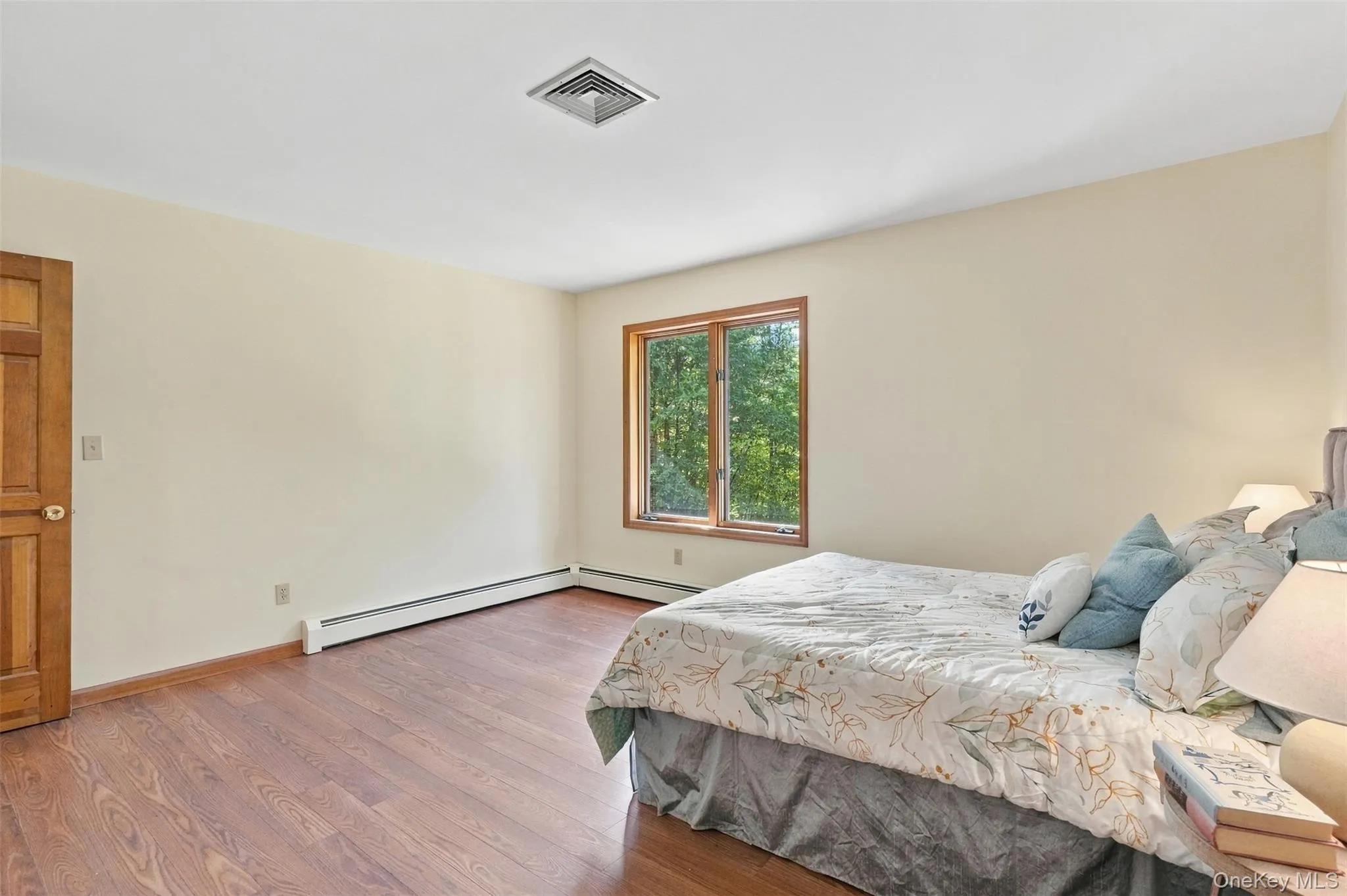 9 Buttonwood Lane, Rhinebeck, NY, 4 Bedrooms Bedrooms, 11 Rooms Rooms,3 BathroomsBathrooms,Residential,For Rent,Buttonwood,0,1059771 9 Buttonwood Lane, Rhinebeck, NY, 4 Bedrooms Bedrooms, 11 Rooms Rooms,3 BathroomsBathrooms,Residential,For Rent,Buttonwood,0,1059771