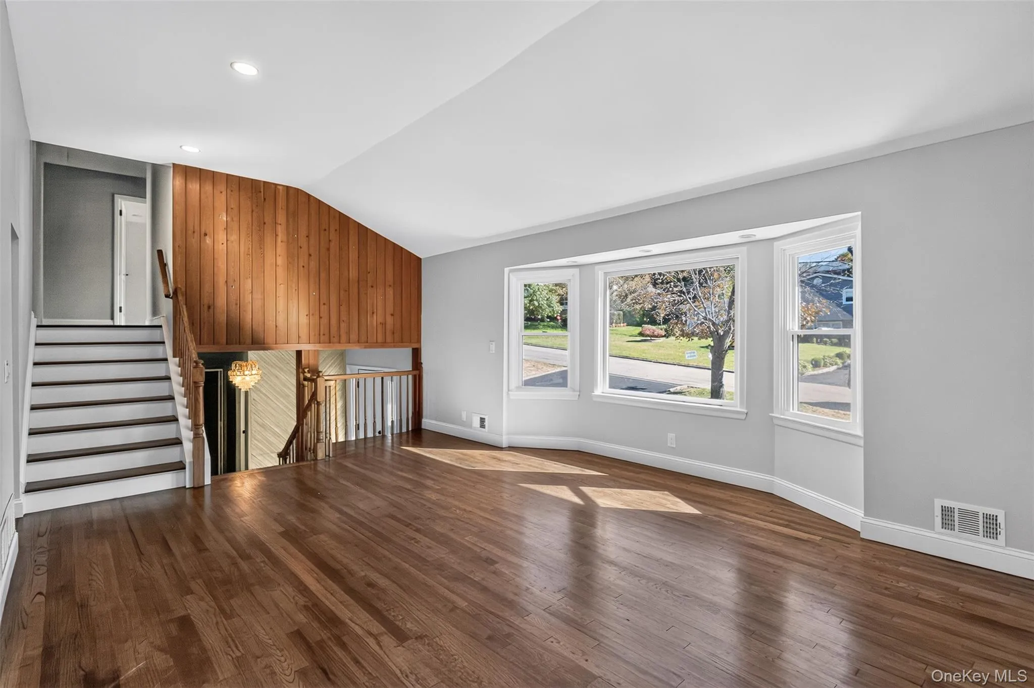 221 Falmouth Road, Yonkers, NY , With , 4 Bedroom , and , 8 Room , 2 Bathroom , For , Residential Lease , For Rent , 1059778 , MLSID,1059778 221 Falmouth Road, Yonkers, NY , With , 4 Bedroom , and , 8 Room , 2 Bathroom , For , Residential Lease , For Rent , 1059778 , MLSID,1059778