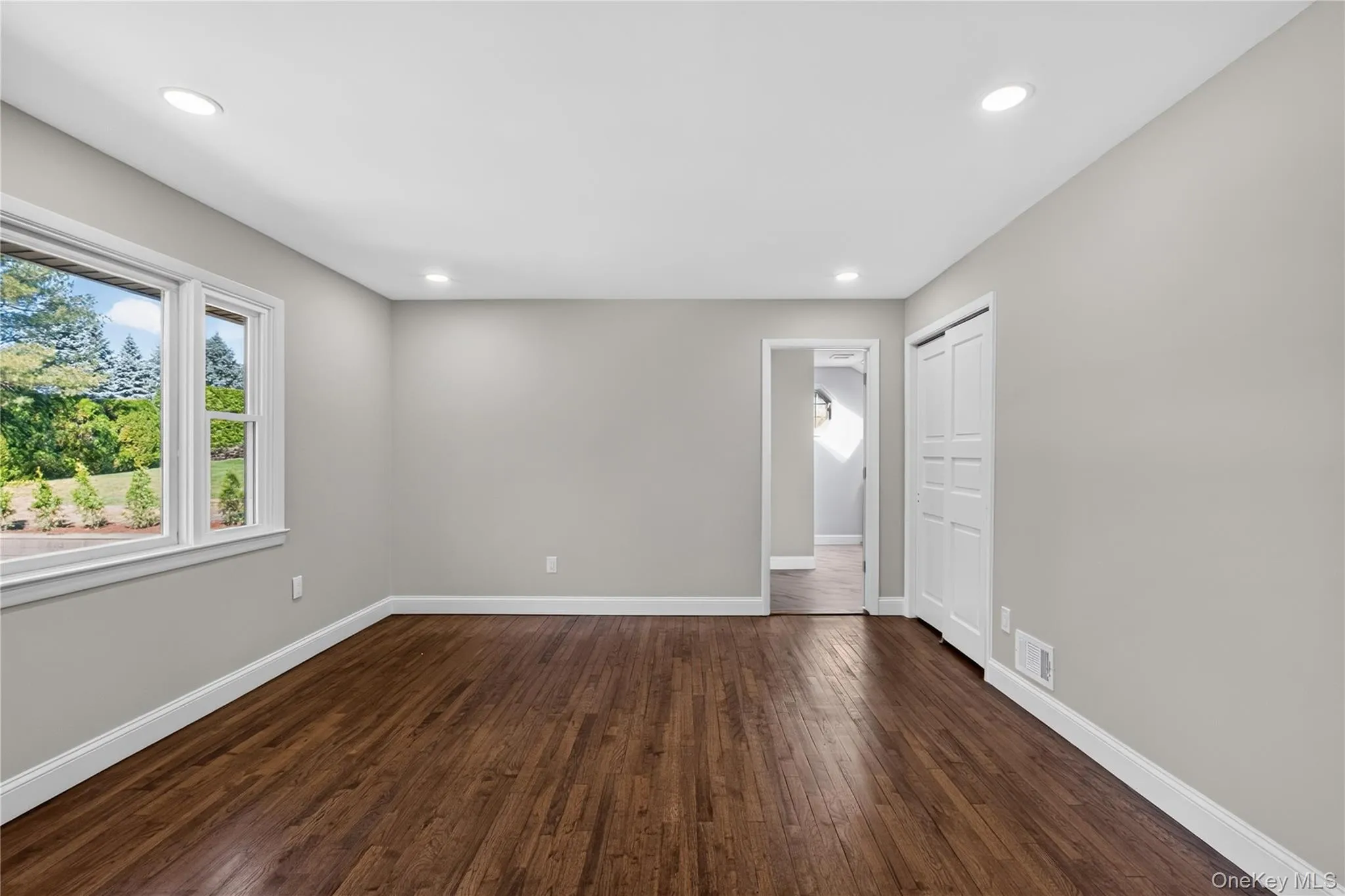 221 Falmouth Road, Yonkers, NY , With , 4 Bedroom , and , 8 Room , 2 Bathroom , For , Residential Lease , For Rent , 1059778 , MLSID,1059778 221 Falmouth Road, Yonkers, NY , With , 4 Bedroom , and , 8 Room , 2 Bathroom , For , Residential Lease , For Rent , 1059778 , MLSID,1059778