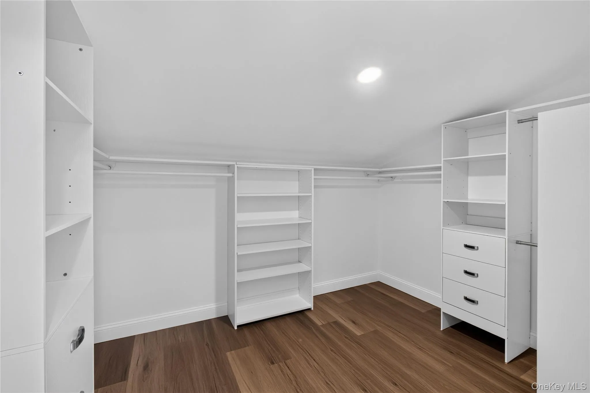221 Falmouth Road, Yonkers, NY , With , 4 Bedroom , and , 8 Room , 2 Bathroom , For , Residential Lease , For Rent , 1059778 , MLSID,1059778 221 Falmouth Road, Yonkers, NY , With , 4 Bedroom , and , 8 Room , 2 Bathroom , For , Residential Lease , For Rent , 1059778 , MLSID,1059778