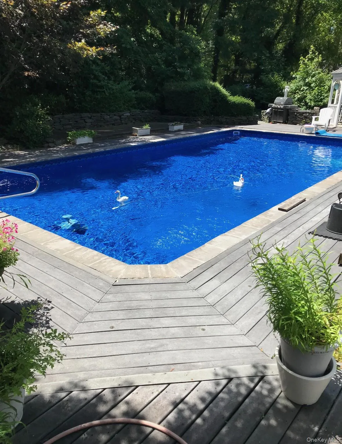 2 Three Pond Road, Smithtown, NY, 4 Bedrooms Bedrooms, 10 Rooms Rooms,2 BathroomsBathrooms,Residential,For Rent,Three Pond,0,1059779 2 Three Pond Road, Smithtown, NY, 4 Bedrooms Bedrooms, 10 Rooms Rooms,2 BathroomsBathrooms,Residential,For Rent,Three Pond,0,1059779
