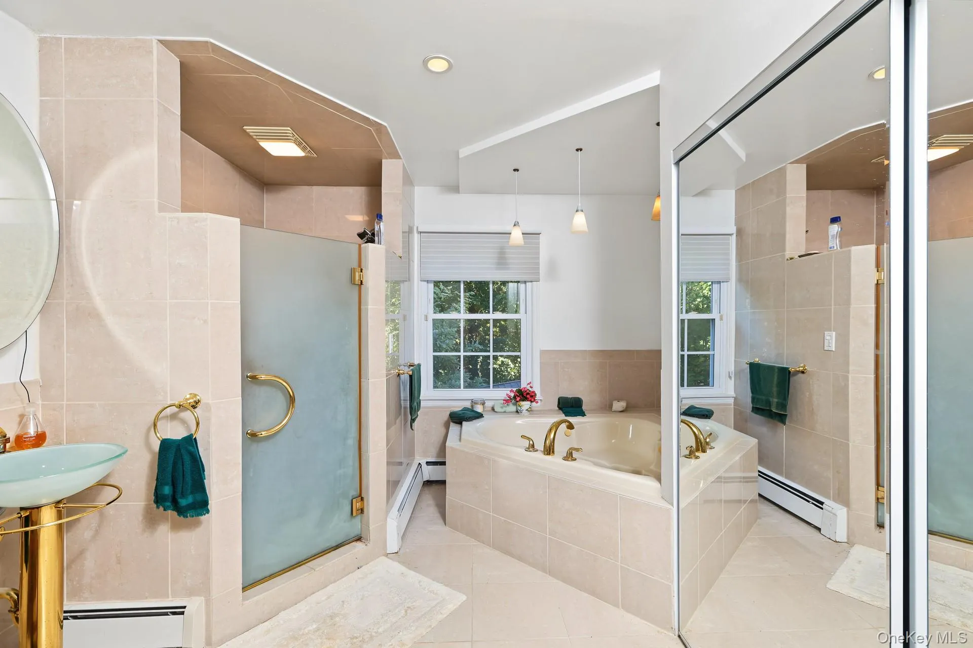 2 Three Pond Road, Smithtown, NY, 4 Bedrooms Bedrooms, 10 Rooms Rooms,2 BathroomsBathrooms,Residential,For Rent,Three Pond,0,1059779 2 Three Pond Road, Smithtown, NY, 4 Bedrooms Bedrooms, 10 Rooms Rooms,2 BathroomsBathrooms,Residential,For Rent,Three Pond,0,1059779
