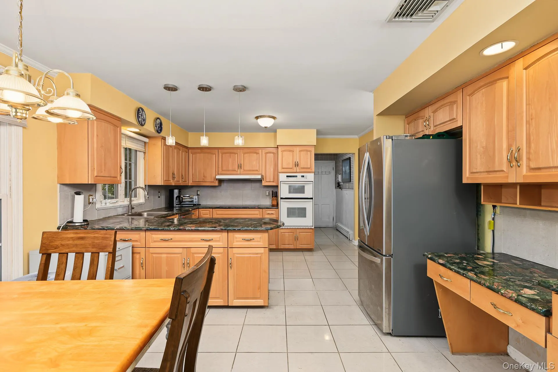 2 Three Pond Road, Smithtown, NY, 4 Bedrooms Bedrooms, 10 Rooms Rooms,2 BathroomsBathrooms,Residential,For Rent,Three Pond,0,1059779 2 Three Pond Road, Smithtown, NY, 4 Bedrooms Bedrooms, 10 Rooms Rooms,2 BathroomsBathrooms,Residential,For Rent,Three Pond,0,1059779