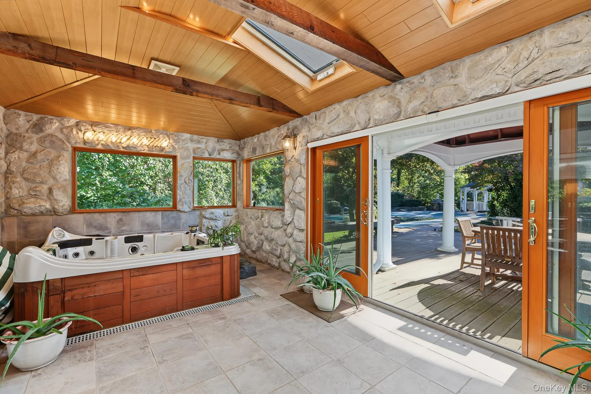 2 Three Pond Road, Smithtown, NY, 4 Bedrooms Bedrooms, 10 Rooms Rooms,2 BathroomsBathrooms,Residential,For Rent,Three Pond,0,1059779 2 Three Pond Road, Smithtown, NY, 4 Bedrooms Bedrooms, 10 Rooms Rooms,2 BathroomsBathrooms,Residential,For Rent,Three Pond,0,1059779