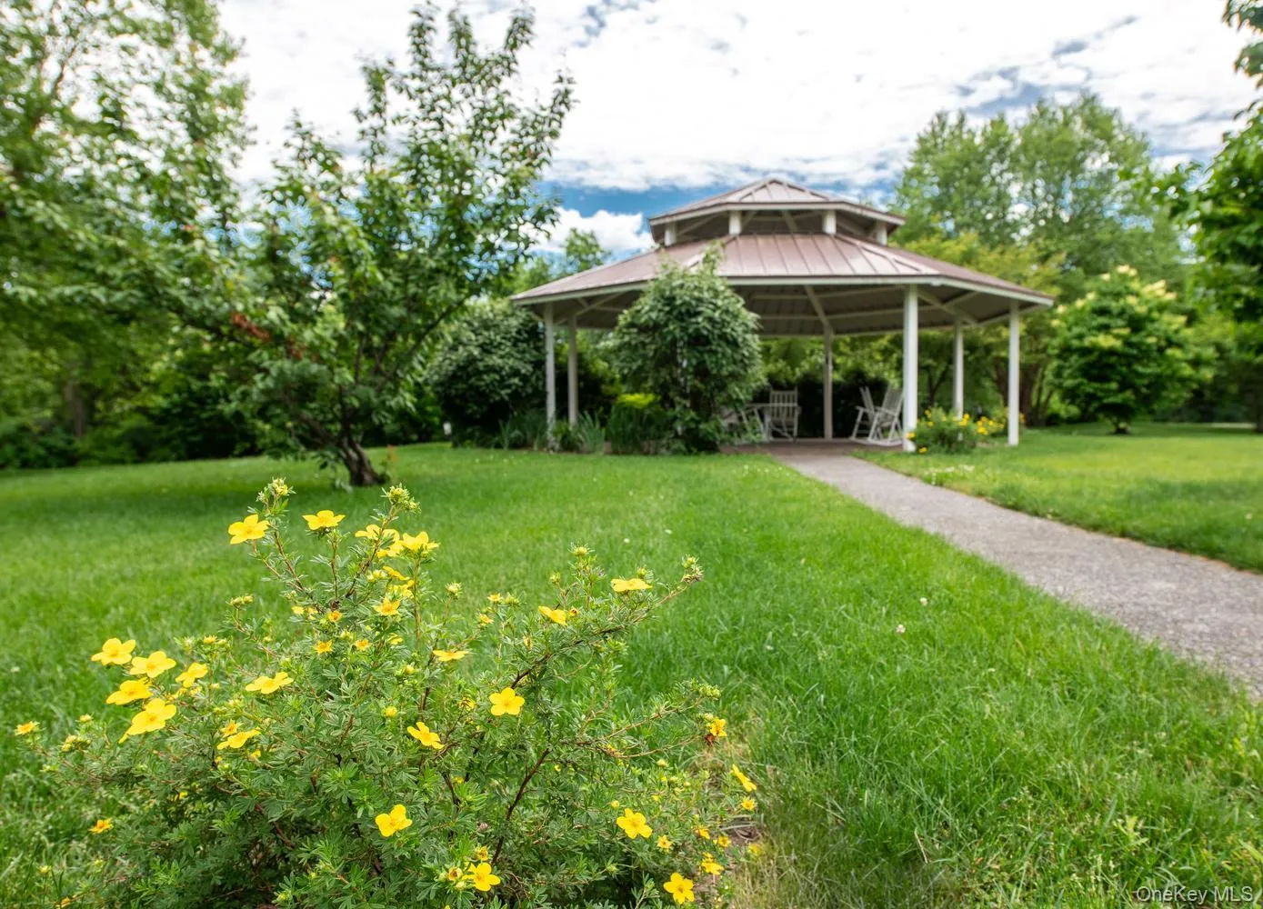 231 Regency Drive, Fishkill, NY, 1 Bedroom Bedrooms, 5 Rooms Rooms,2 BathroomsBathrooms,Residential,For Rent,Regency,0,1059790 231 Regency Drive, Fishkill, NY, 1 Bedroom Bedrooms, 5 Rooms Rooms,2 BathroomsBathrooms,Residential,For Rent,Regency,0,1059790