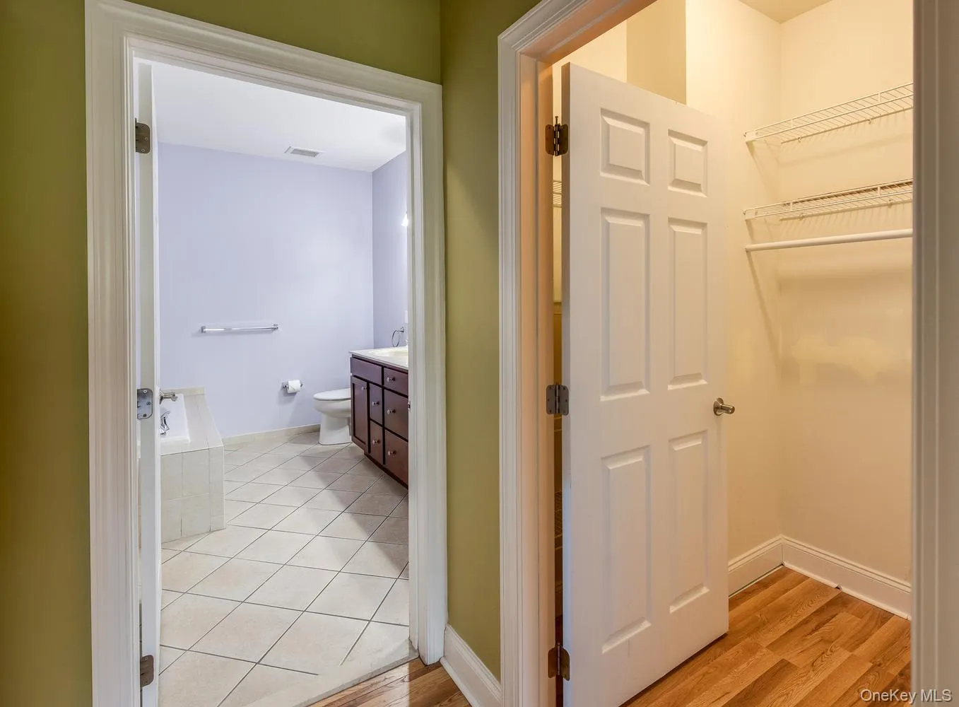 231 Regency Drive, Fishkill, NY, 1 Bedroom Bedrooms, 5 Rooms Rooms,2 BathroomsBathrooms,Residential,For Rent,Regency,0,1059790 231 Regency Drive, Fishkill, NY, 1 Bedroom Bedrooms, 5 Rooms Rooms,2 BathroomsBathrooms,Residential,For Rent,Regency,0,1059790