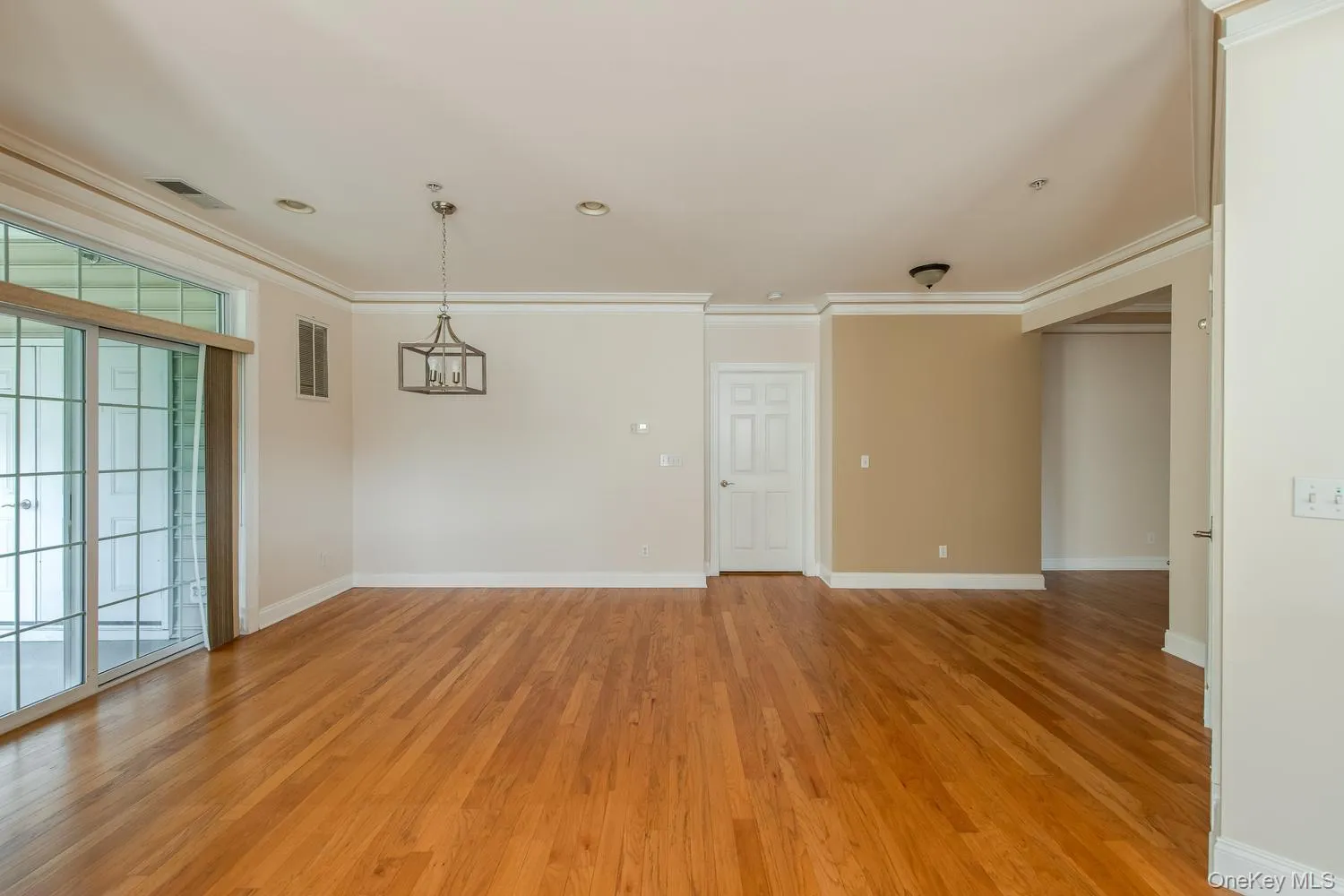 231 Regency Drive, Fishkill, NY, 1 Bedroom Bedrooms, 5 Rooms Rooms,2 BathroomsBathrooms,Residential,For Rent,Regency,0,1059790 231 Regency Drive, Fishkill, NY, 1 Bedroom Bedrooms, 5 Rooms Rooms,2 BathroomsBathrooms,Residential,For Rent,Regency,0,1059790