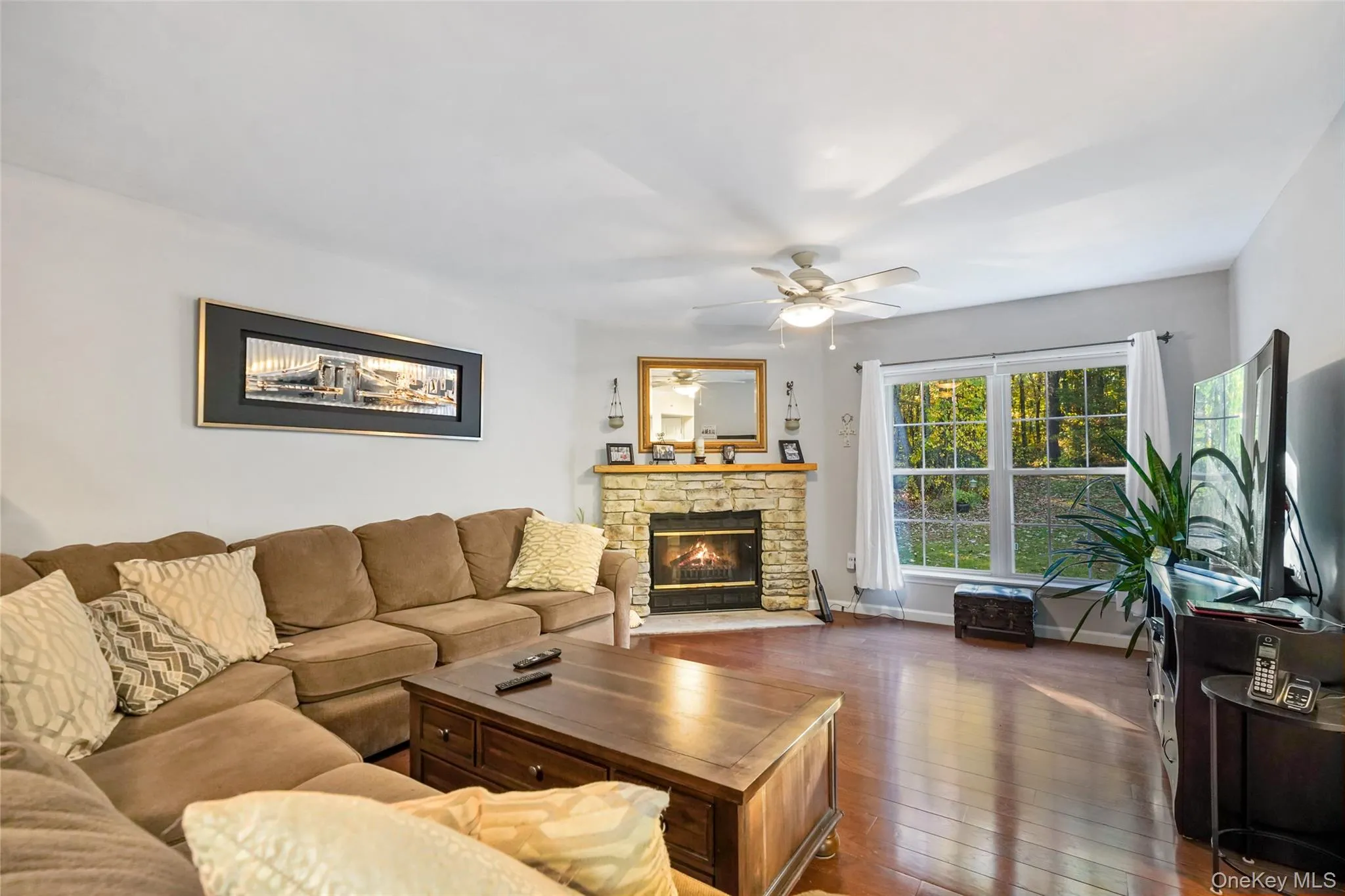 54 White Pond Road, East Fishkill, NY, 4 Bedrooms Bedrooms, 10 Rooms Rooms,2 BathroomsBathrooms,Residential,For Rent,White Pond,0,1059796 54 White Pond Road, East Fishkill, NY, 4 Bedrooms Bedrooms, 10 Rooms Rooms,2 BathroomsBathrooms,Residential,For Rent,White Pond,0,1059796