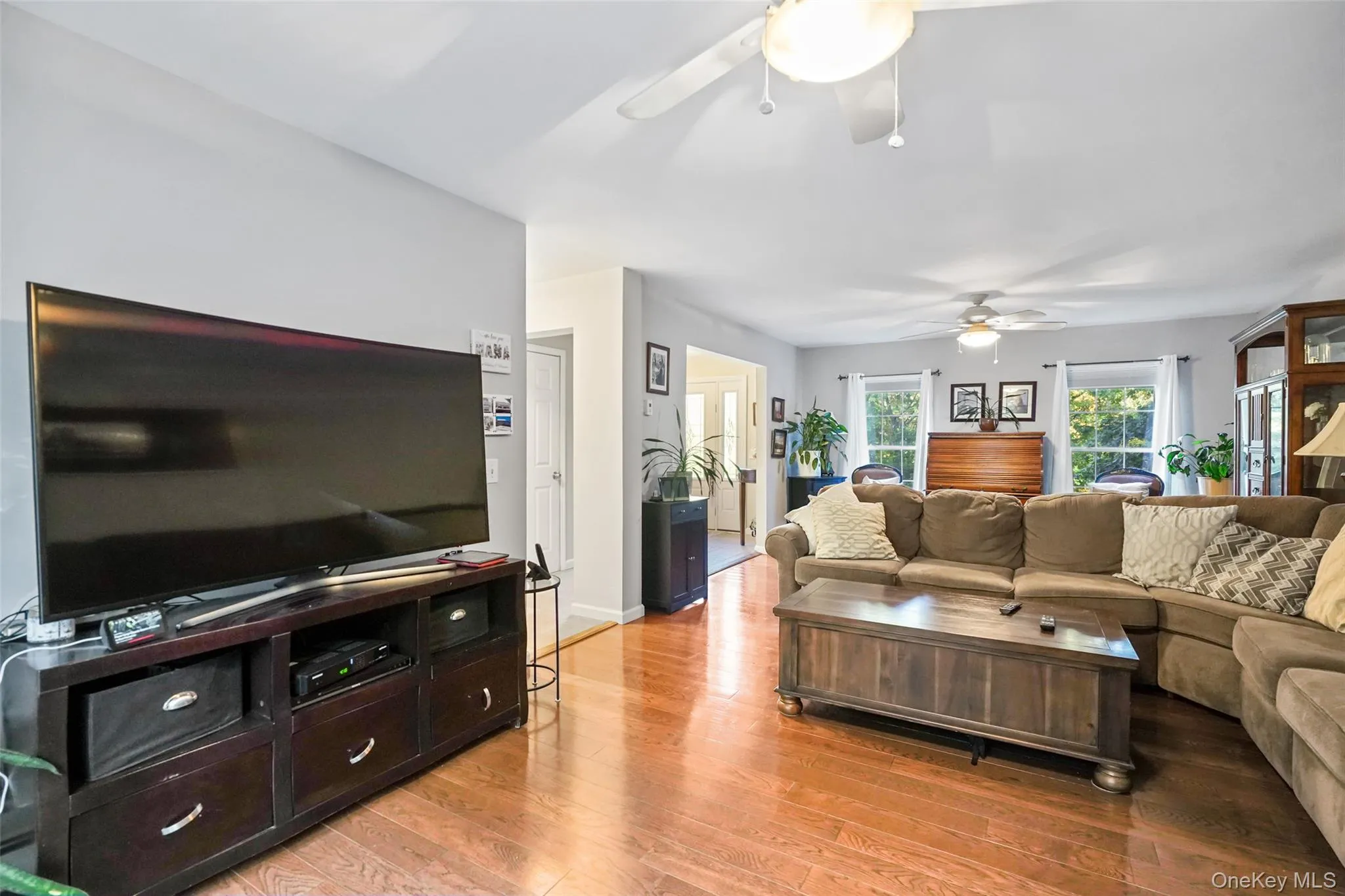 54 White Pond Road, East Fishkill, NY, 4 Bedrooms Bedrooms, 10 Rooms Rooms,2 BathroomsBathrooms,Residential,For Rent,White Pond,0,1059796 54 White Pond Road, East Fishkill, NY, 4 Bedrooms Bedrooms, 10 Rooms Rooms,2 BathroomsBathrooms,Residential,For Rent,White Pond,0,1059796