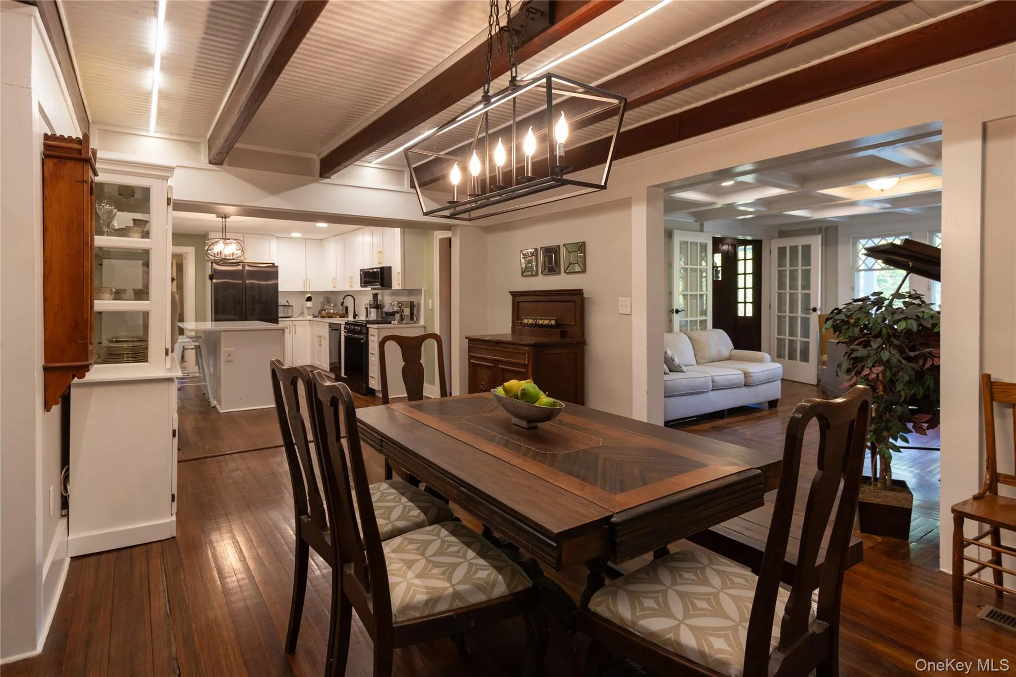 30 Old Post Road, Red Hook, NY, 4 Bedrooms Bedrooms, 12 Rooms Rooms,2 BathroomsBathrooms,Residential,For Rent,Old Post,0,1059797 30 Old Post Road, Red Hook, NY, 4 Bedrooms Bedrooms, 12 Rooms Rooms,2 BathroomsBathrooms,Residential,For Rent,Old Post,0,1059797