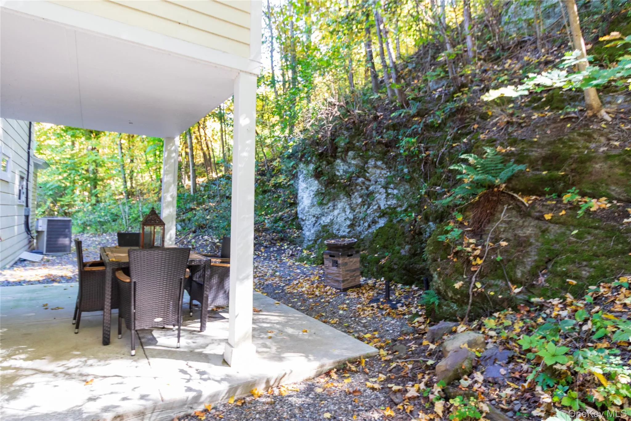 30 Old Post Road, Red Hook, NY, 4 Bedrooms Bedrooms, 12 Rooms Rooms,2 BathroomsBathrooms,Residential,For Rent,Old Post,0,1059797 30 Old Post Road, Red Hook, NY, 4 Bedrooms Bedrooms, 12 Rooms Rooms,2 BathroomsBathrooms,Residential,For Rent,Old Post,0,1059797