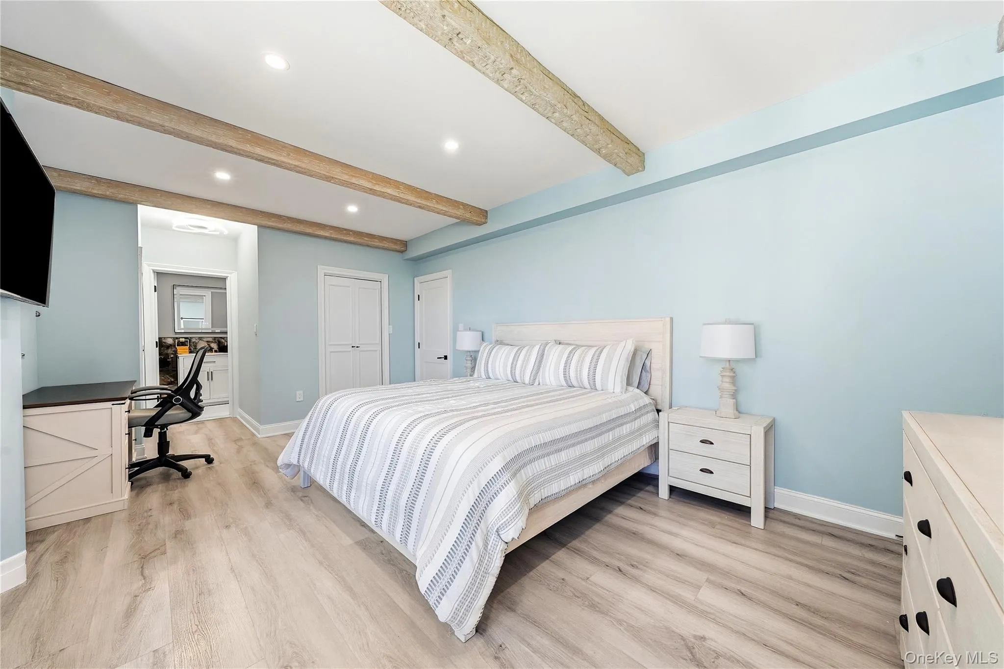 100 Broadway, Long Beach, NY, 1 Bedroom Bedrooms, 6 Rooms Rooms,1 BathroomBathrooms,Residential,For Rent,Broadway,0,1059800 100 Broadway, Long Beach, NY, 1 Bedroom Bedrooms, 6 Rooms Rooms,1 BathroomBathrooms,Residential,For Rent,Broadway,0,1059800