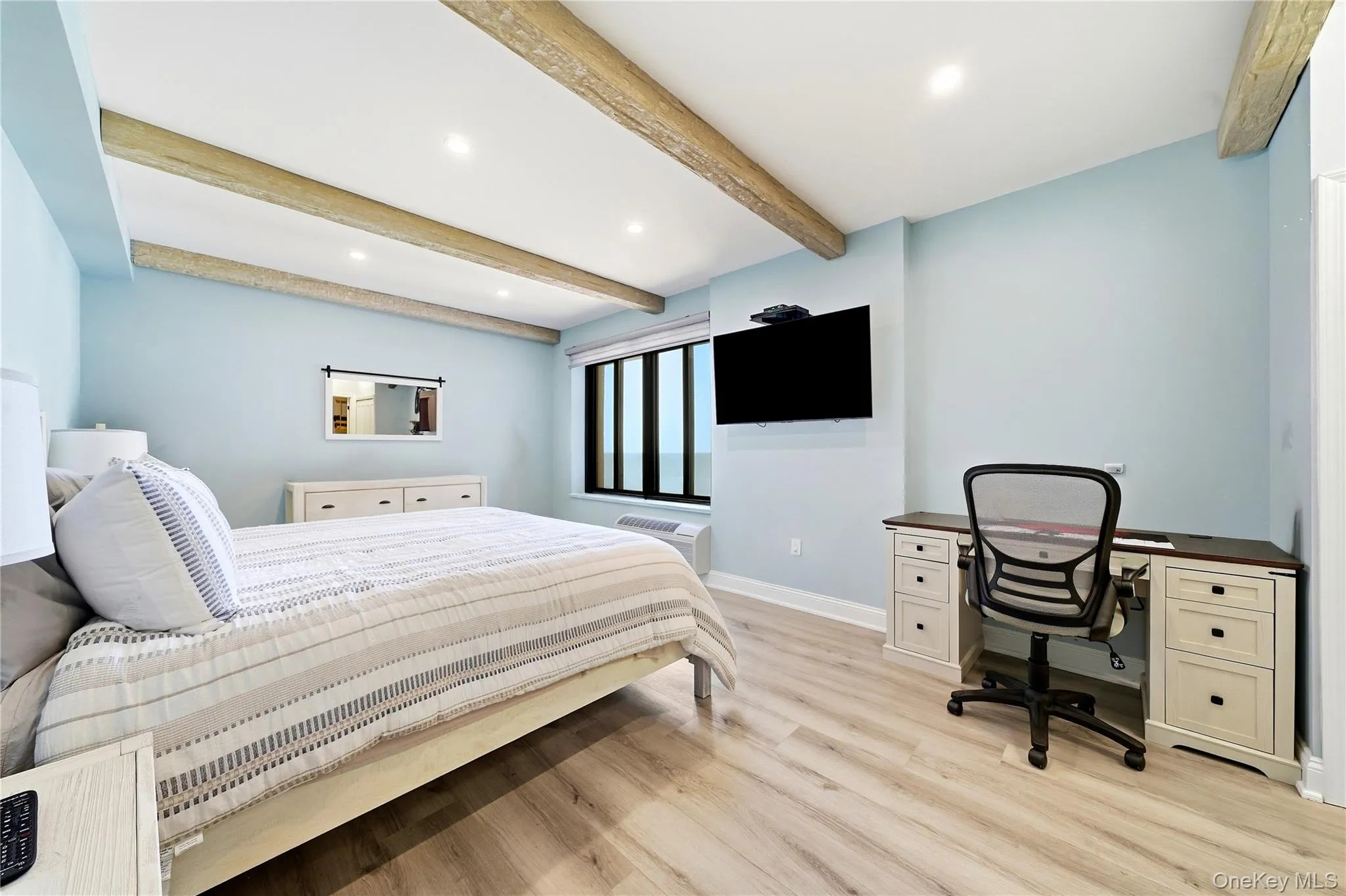 100 Broadway, Long Beach, NY, 1 Bedroom Bedrooms, 6 Rooms Rooms,1 BathroomBathrooms,Residential,For Rent,Broadway,0,1059800 100 Broadway, Long Beach, NY, 1 Bedroom Bedrooms, 6 Rooms Rooms,1 BathroomBathrooms,Residential,For Rent,Broadway,0,1059800