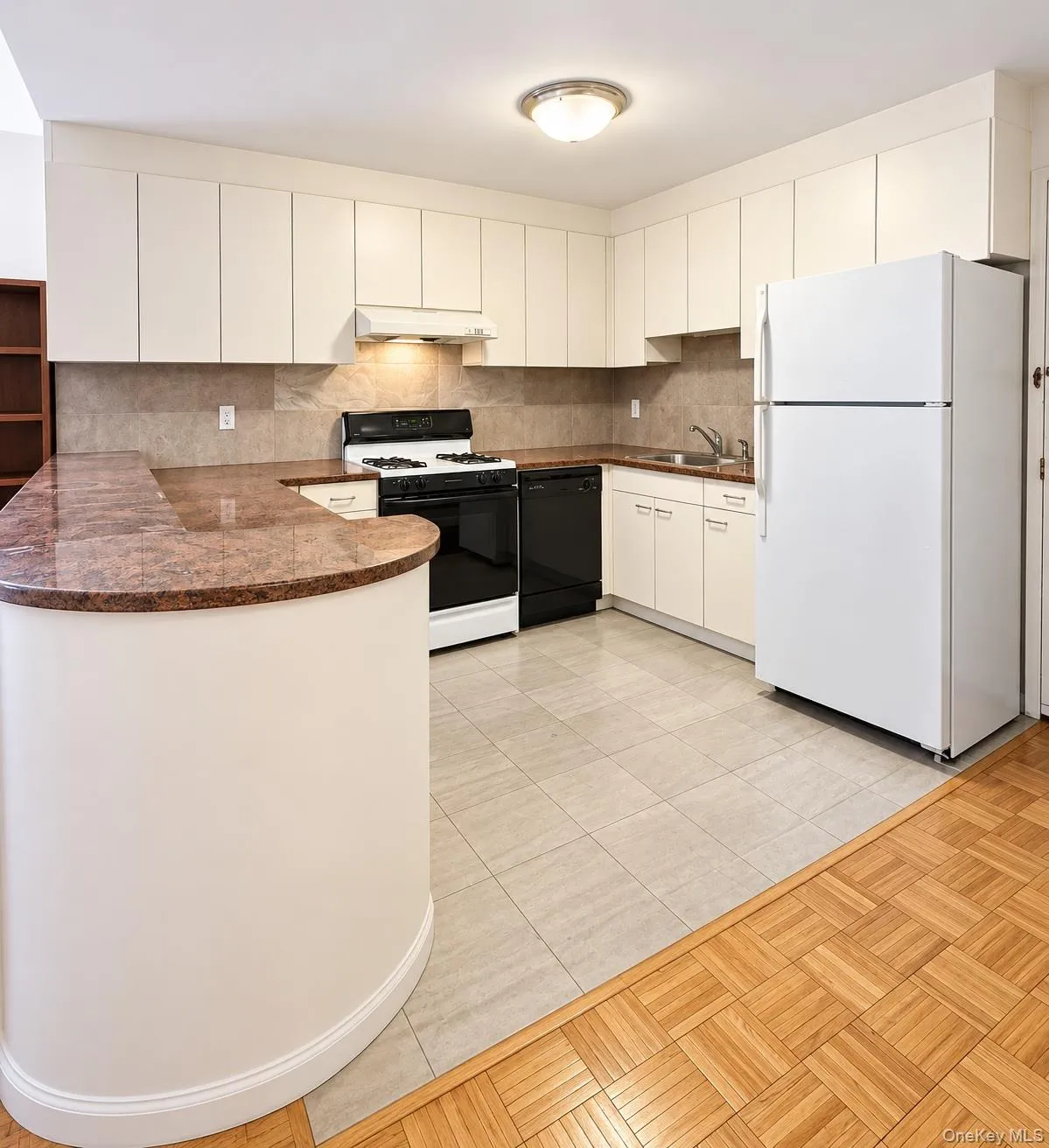 13347 Sanford Avenue, New York, NY, 2 Bedrooms Bedrooms, 6 Rooms Rooms,2 BathroomsBathrooms,Residential,For Rent,Sanford,0,1059804 13347 Sanford Avenue, New York, NY, 2 Bedrooms Bedrooms, 6 Rooms Rooms,2 BathroomsBathrooms,Residential,For Rent,Sanford,0,1059804