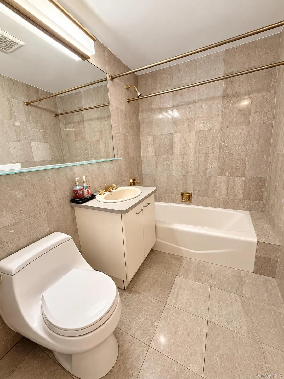 13347 Sanford Avenue, New York, NY, 2 Bedrooms Bedrooms, 6 Rooms Rooms,2 BathroomsBathrooms,Residential,For Rent,Sanford,0,1059804 13347 Sanford Avenue, New York, NY, 2 Bedrooms Bedrooms, 6 Rooms Rooms,2 BathroomsBathrooms,Residential,For Rent,Sanford,0,1059804