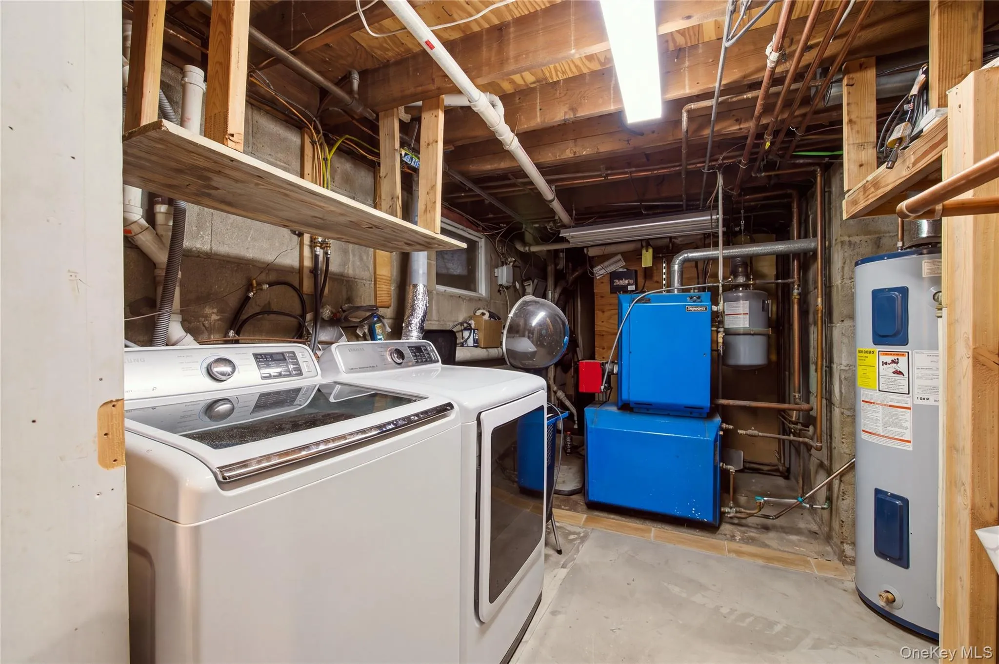 15 Oakwood Street, Huntington, NY, 4 Bedrooms Bedrooms, 7 Rooms Rooms,3 BathroomsBathrooms,Residential,For Rent,Oakwood,0,1059807 15 Oakwood Street, Huntington, NY, 4 Bedrooms Bedrooms, 7 Rooms Rooms,3 BathroomsBathrooms,Residential,For Rent,Oakwood,0,1059807