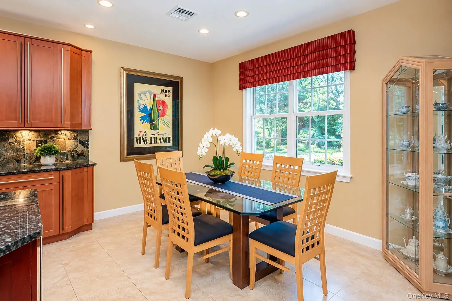 581 Verona Drive, Huntington, NY, 2 Bedrooms Bedrooms, 6 Rooms Rooms,2 BathroomsBathrooms,Residential,For Rent,Verona,0,1059822 581 Verona Drive, Huntington, NY, 2 Bedrooms Bedrooms, 6 Rooms Rooms,2 BathroomsBathrooms,Residential,For Rent,Verona,0,1059822