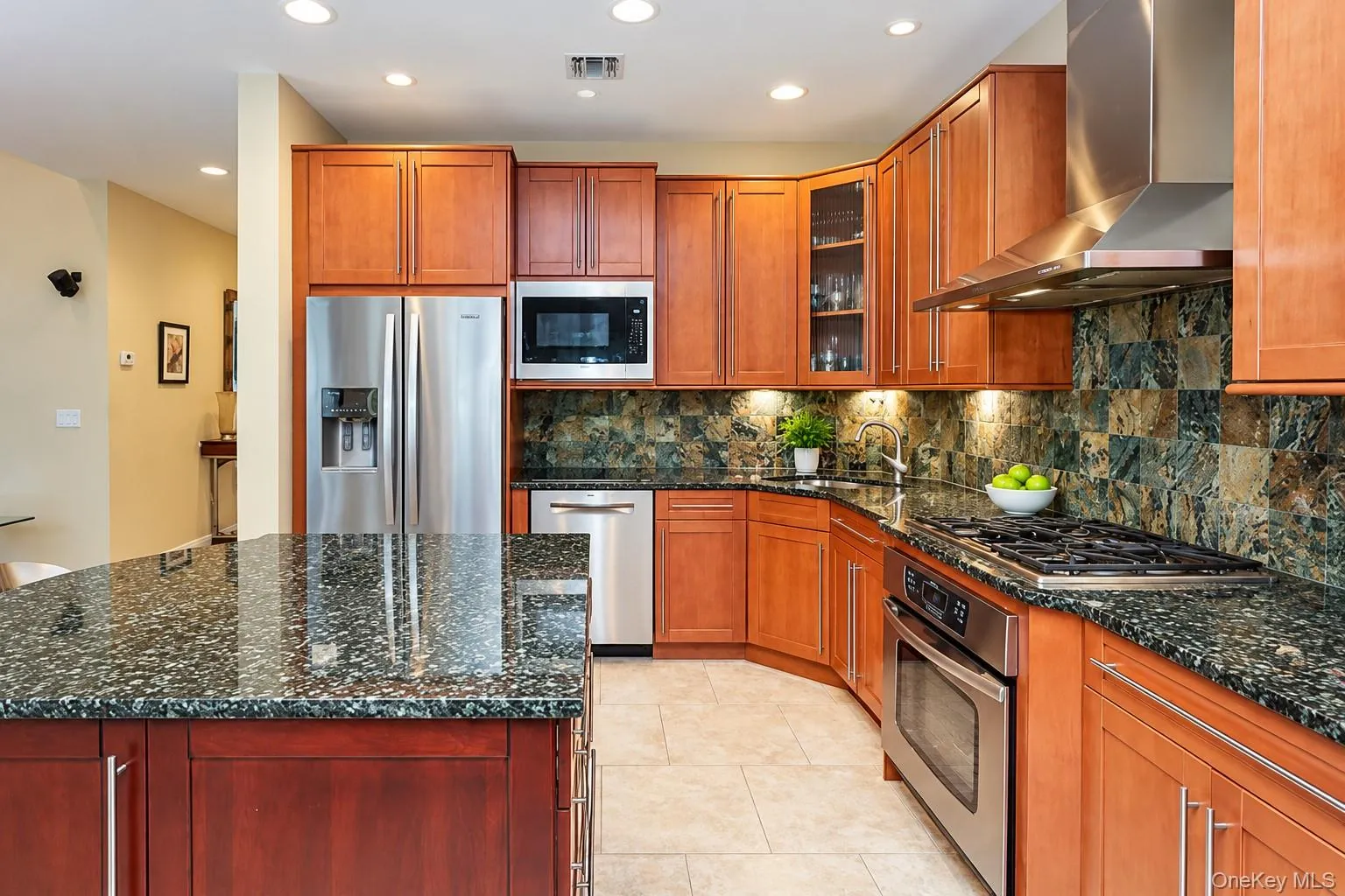 581 Verona Drive, Huntington, NY, 2 Bedrooms Bedrooms, 6 Rooms Rooms,2 BathroomsBathrooms,Residential,For Rent,Verona,0,1059822 581 Verona Drive, Huntington, NY, 2 Bedrooms Bedrooms, 6 Rooms Rooms,2 BathroomsBathrooms,Residential,For Rent,Verona,0,1059822