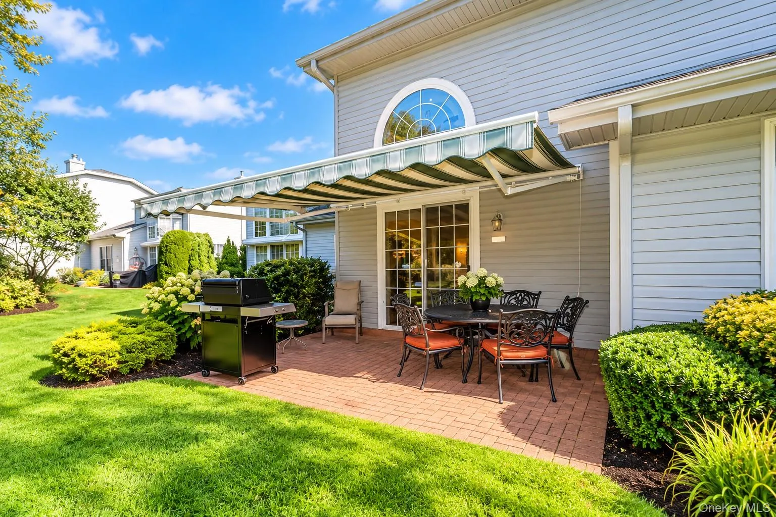 581 Verona Drive, Huntington, NY, 2 Bedrooms Bedrooms, 6 Rooms Rooms,2 BathroomsBathrooms,Residential,For Rent,Verona,0,1059822 581 Verona Drive, Huntington, NY, 2 Bedrooms Bedrooms, 6 Rooms Rooms,2 BathroomsBathrooms,Residential,For Rent,Verona,0,1059822