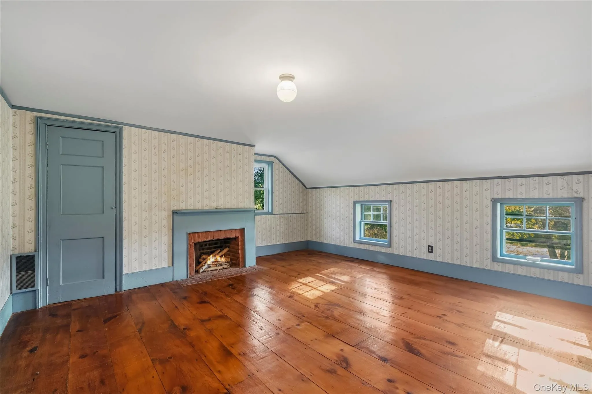 261 Van Keuren Avenue, Crawford, NY, 4 Bedrooms Bedrooms, 10 Rooms Rooms,2 BathroomsBathrooms,Residential,For Rent,Van Keuren,0,1059824 261 Van Keuren Avenue, Crawford, NY, 4 Bedrooms Bedrooms, 10 Rooms Rooms,2 BathroomsBathrooms,Residential,For Rent,Van Keuren,0,1059824