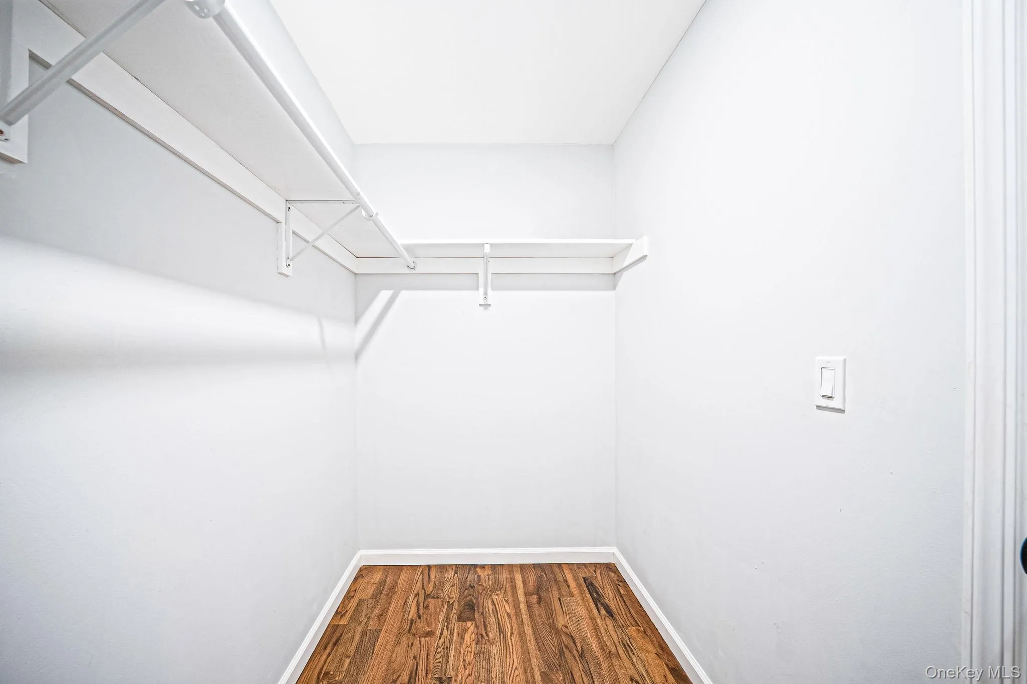 23 Bogart Street, Huntington, NY, 3 Bedrooms Bedrooms, 6 Rooms Rooms,2 BathroomsBathrooms,Residential,For Rent,Bogart,0,1059831 23 Bogart Street, Huntington, NY, 3 Bedrooms Bedrooms, 6 Rooms Rooms,2 BathroomsBathrooms,Residential,For Rent,Bogart,0,1059831