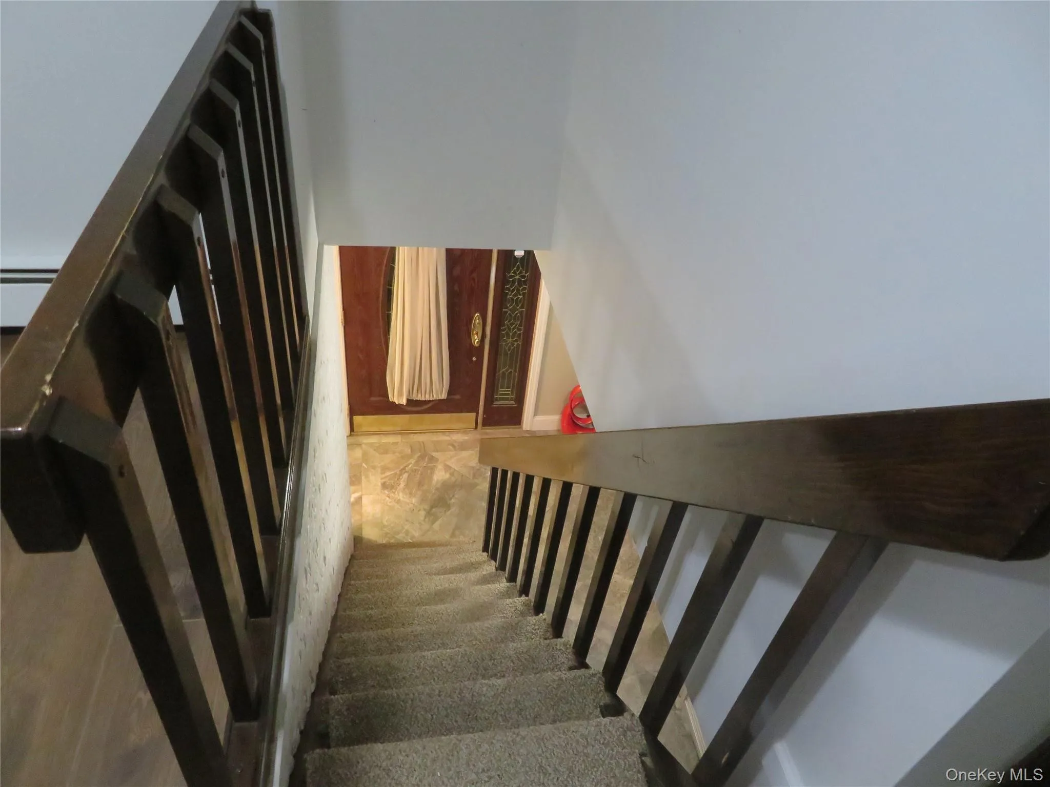 Staircase leading to bedrooms Upstairs & loft. Staircase leading to bedrooms Upstairs & loft.