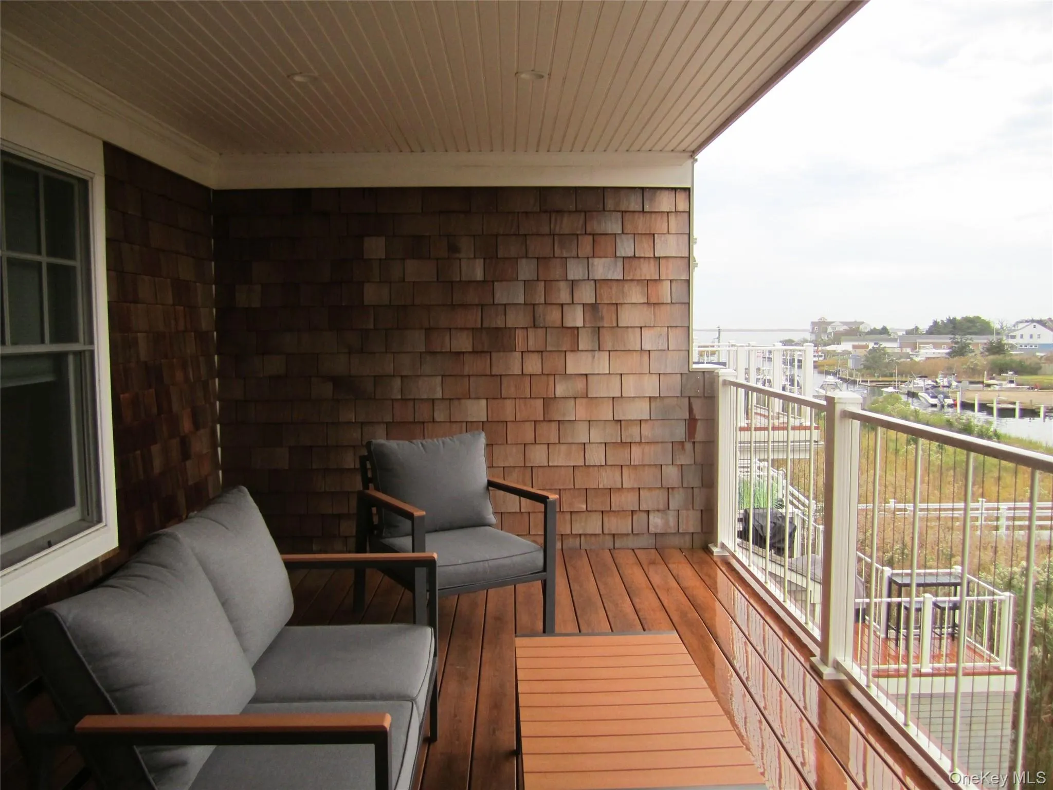 68 Foster Avenue, Southampton, NY, 1 Bedroom Bedrooms, 4 Rooms Rooms,1 BathroomBathrooms,Residential Lease,For Rent,Foster,0,1059836 68 Foster Avenue, Southampton, NY, 1 Bedroom Bedrooms, 4 Rooms Rooms,1 BathroomBathrooms,Residential Lease,For Rent,Foster,0,1059836