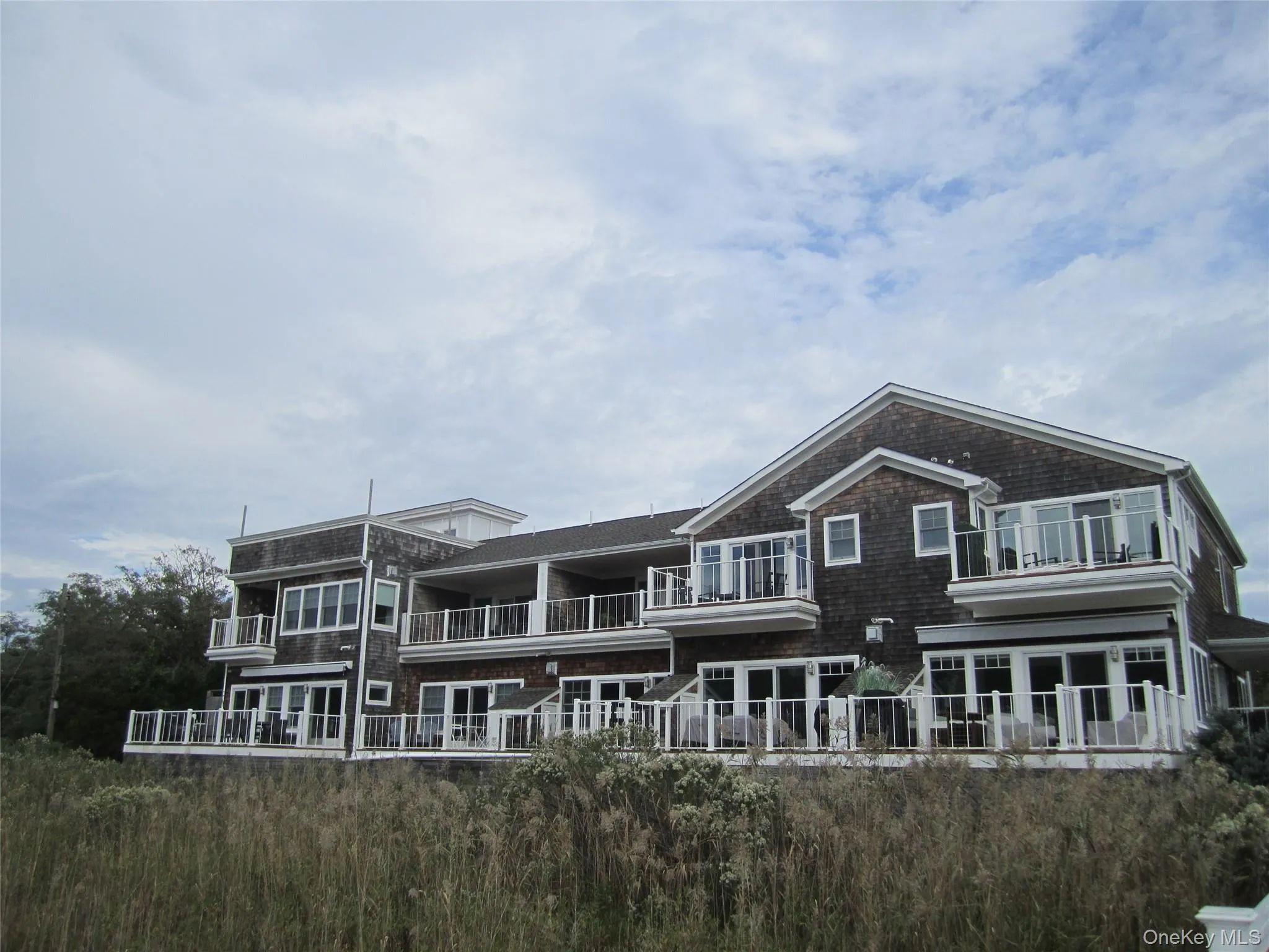 68 Foster Avenue, Southampton, NY, 1 Bedroom Bedrooms, 4 Rooms Rooms,1 BathroomBathrooms,Residential Lease,For Rent,Foster,0,1059836 68 Foster Avenue, Southampton, NY, 1 Bedroom Bedrooms, 4 Rooms Rooms,1 BathroomBathrooms,Residential Lease,For Rent,Foster,0,1059836