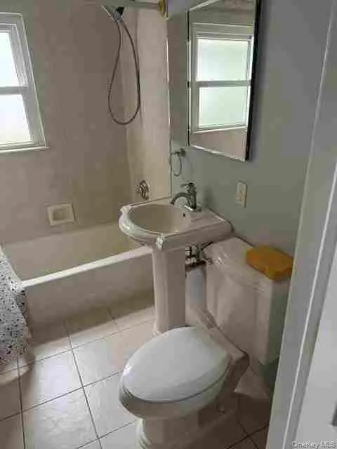 82 Barnyard Ln, Hempstead, NY, 4 Bedroom Bedrooms, 6 Room Rooms,2 BathroomBathrooms,Residential Lease,For Rent,Barnyard Ln,0,1059838 82 Barnyard Ln, Hempstead, NY, 4 Bedroom Bedrooms, 6 Room Rooms,2 BathroomBathrooms,Residential Lease,For Rent,Barnyard Ln,0,1059838