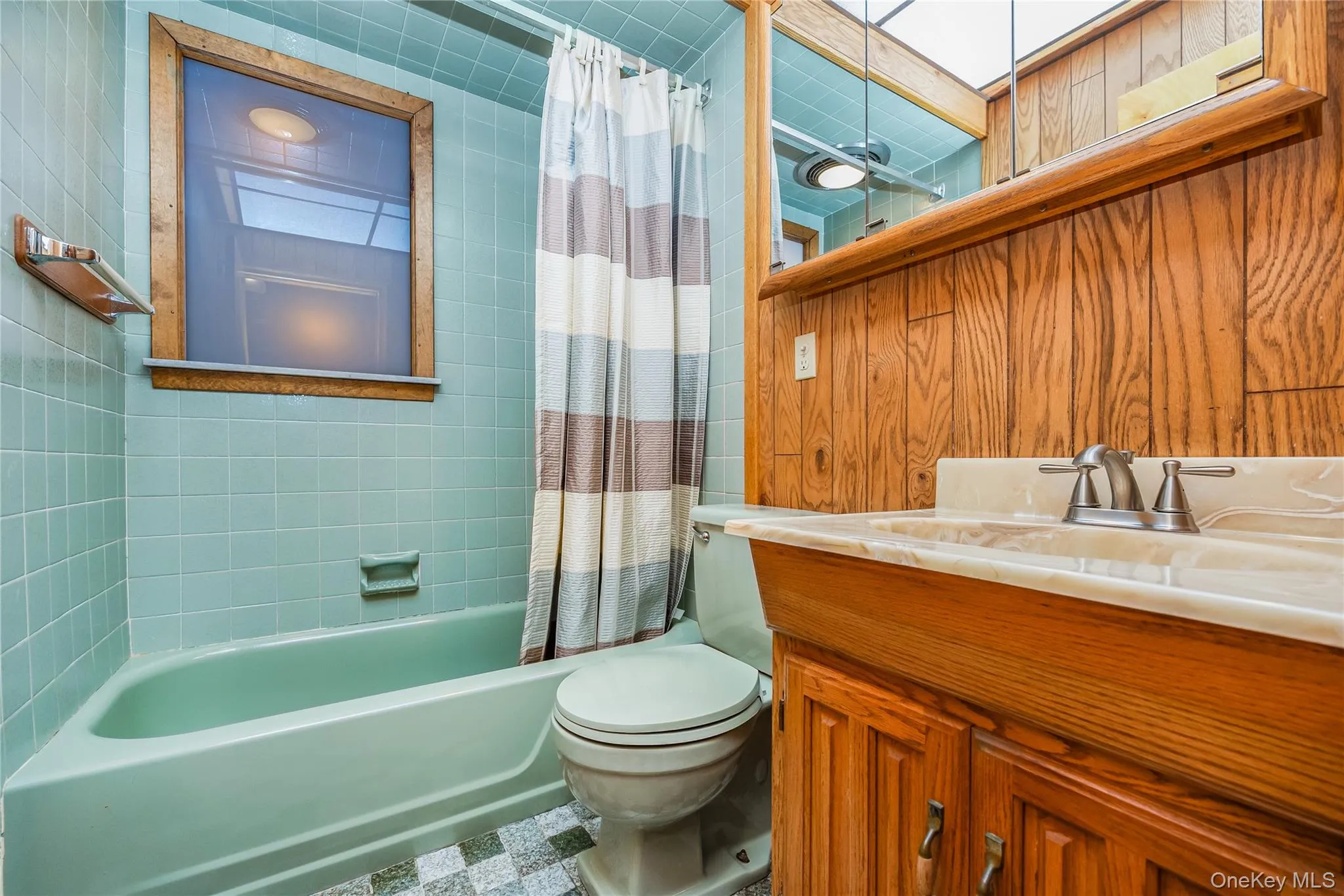 521 Patterson Street, Hempstead, NY, 4 Bedrooms Bedrooms, 7 Rooms Rooms,2 BathroomsBathrooms,Residential,For Rent,Patterson,0,1059843 521 Patterson Street, Hempstead, NY, 4 Bedrooms Bedrooms, 7 Rooms Rooms,2 BathroomsBathrooms,Residential,For Rent,Patterson,0,1059843