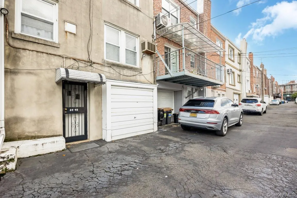 64-45 79th Street, New York, NY, 3 Bedrooms Bedrooms, 8 Rooms Rooms,1 BathroomBathrooms,Residential,For Rent,79th,0,1059849 64-45 79th Street, New York, NY, 3 Bedrooms Bedrooms, 8 Rooms Rooms,1 BathroomBathrooms,Residential,For Rent,79th,0,1059849