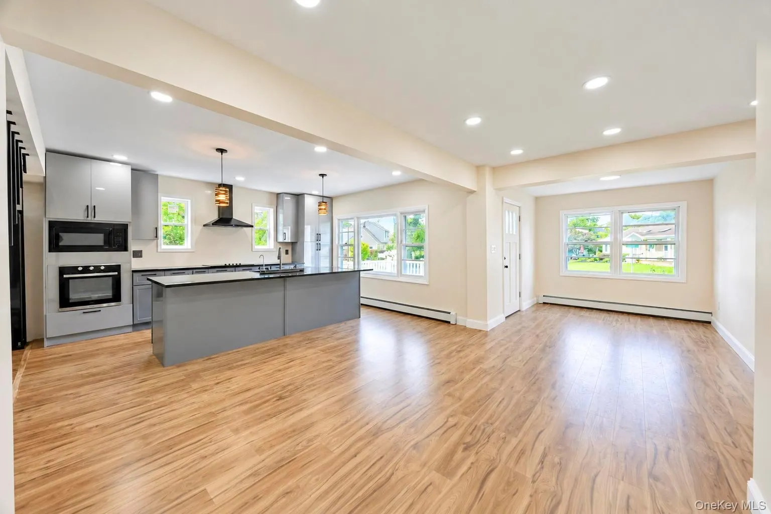 93 Vermont Avenue, West Babylon, NY, 5 Bedrooms Bedrooms, 10 Rooms Rooms,3 BathroomsBathrooms,Residential,For Rent,Vermont,0,1059855 93 Vermont Avenue, West Babylon, NY, 5 Bedrooms Bedrooms, 10 Rooms Rooms,3 BathroomsBathrooms,Residential,For Rent,Vermont,0,1059855