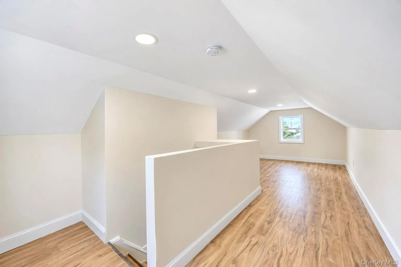 93 Vermont Avenue, West Babylon, NY, 5 Bedrooms Bedrooms, 10 Rooms Rooms,3 BathroomsBathrooms,Residential,For Rent,Vermont,0,1059855 93 Vermont Avenue, West Babylon, NY, 5 Bedrooms Bedrooms, 10 Rooms Rooms,3 BathroomsBathrooms,Residential,For Rent,Vermont,0,1059855