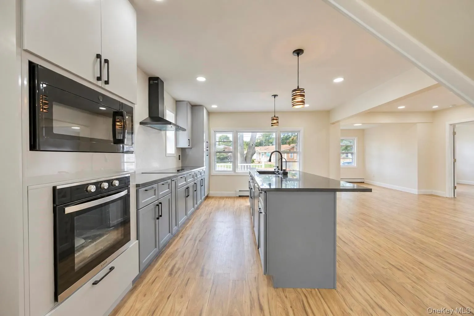 93 Vermont Avenue, West Babylon, NY, 5 Bedrooms Bedrooms, 10 Rooms Rooms,3 BathroomsBathrooms,Residential,For Rent,Vermont,0,1059855 93 Vermont Avenue, West Babylon, NY, 5 Bedrooms Bedrooms, 10 Rooms Rooms,3 BathroomsBathrooms,Residential,For Rent,Vermont,0,1059855
