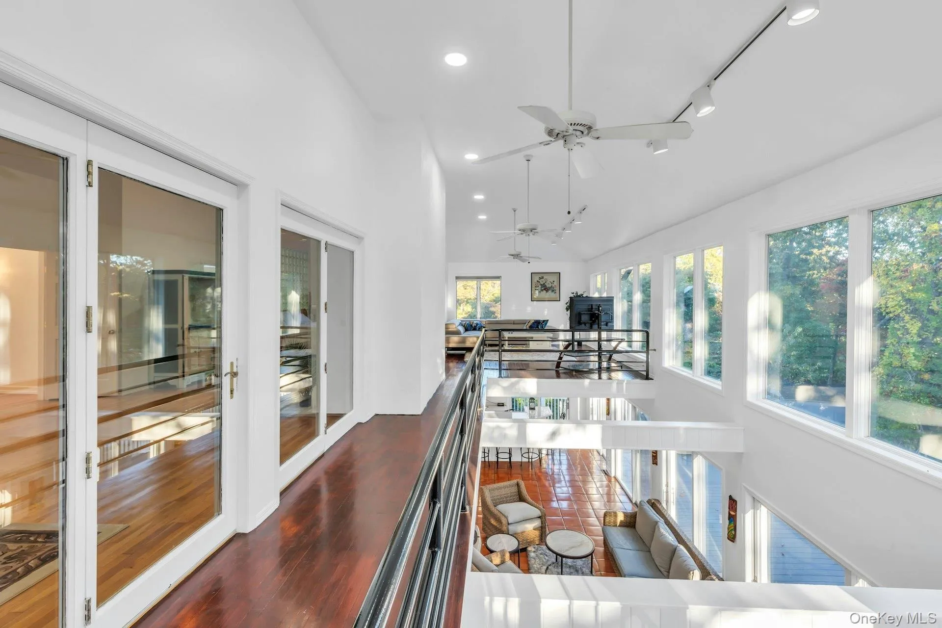 19 Bay Woods Drive, Southampton, NY, 4 Bedrooms Bedrooms, 9 Rooms Rooms,4 BathroomsBathrooms,Residential,For Rent,Bay Woods,0,1059857 19 Bay Woods Drive, Southampton, NY, 4 Bedrooms Bedrooms, 9 Rooms Rooms,4 BathroomsBathrooms,Residential,For Rent,Bay Woods,0,1059857