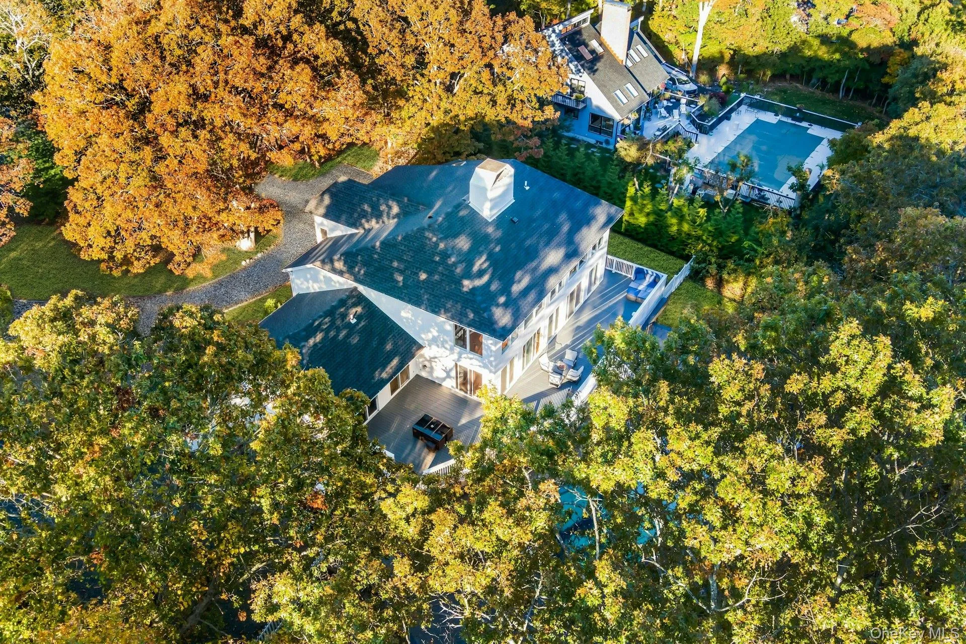 19 Bay Woods Drive, Southampton, NY, 4 Bedrooms Bedrooms, 9 Rooms Rooms,4 BathroomsBathrooms,Residential,For Rent,Bay Woods,0,1059857 19 Bay Woods Drive, Southampton, NY, 4 Bedrooms Bedrooms, 9 Rooms Rooms,4 BathroomsBathrooms,Residential,For Rent,Bay Woods,0,1059857