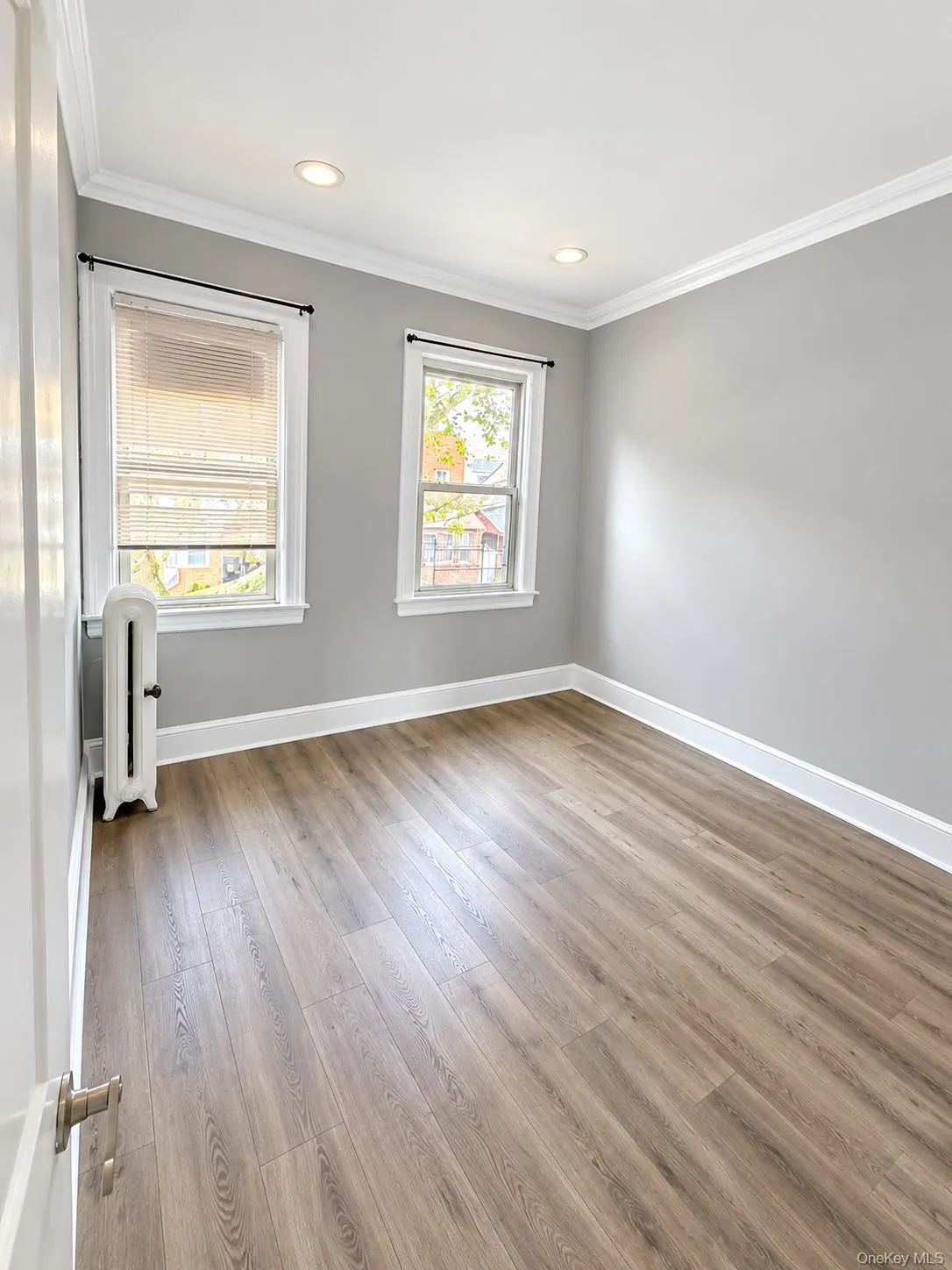 9717 81st Street, New York, NY, 2 Bedroom Bedrooms, 4 Room Rooms,1 BathroomBathrooms,Residential Lease,For Rent,81st,0,1059859 9717 81st Street, New York, NY, 2 Bedroom Bedrooms, 4 Room Rooms,1 BathroomBathrooms,Residential Lease,For Rent,81st,0,1059859