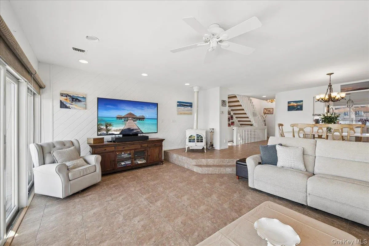 Spacious formal living room with open concept living. Spacious formal living room with open concept living.