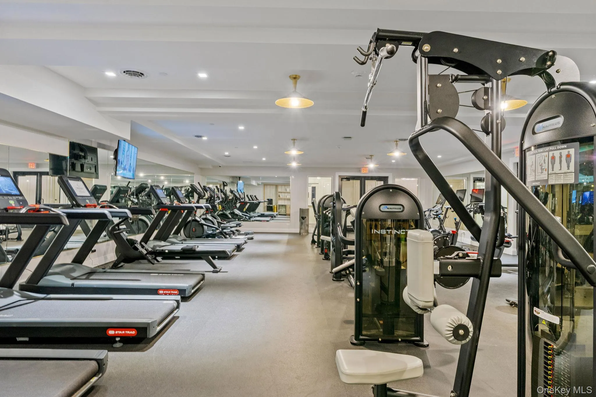 19 Washington Street, Saratoga Springs, NY, 1 Bedroom Bedrooms, 3 Rooms Rooms,1 BathroomBathrooms,Residential,For Rent,Washington,0,1059884 19 Washington Street, Saratoga Springs, NY, 1 Bedroom Bedrooms, 3 Rooms Rooms,1 BathroomBathrooms,Residential,For Rent,Washington,0,1059884